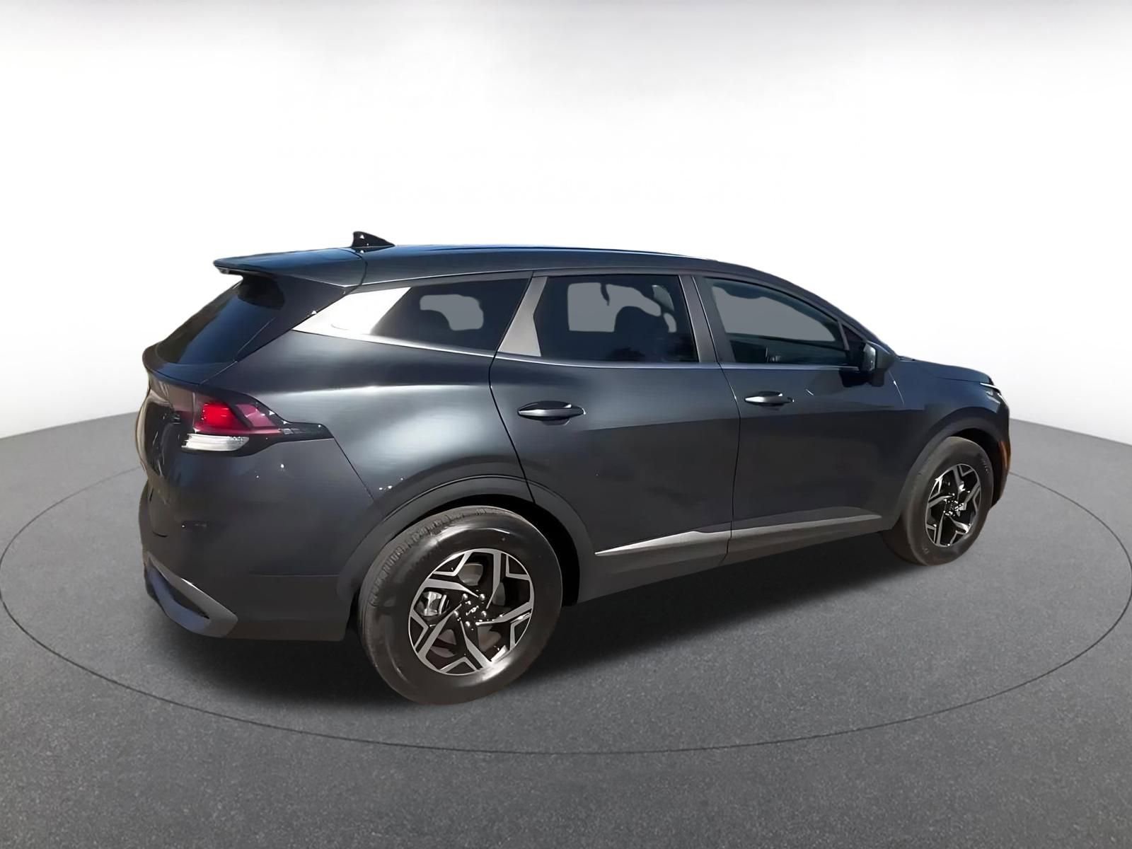 Thumbnail: 2025 Kia Sportage - 15