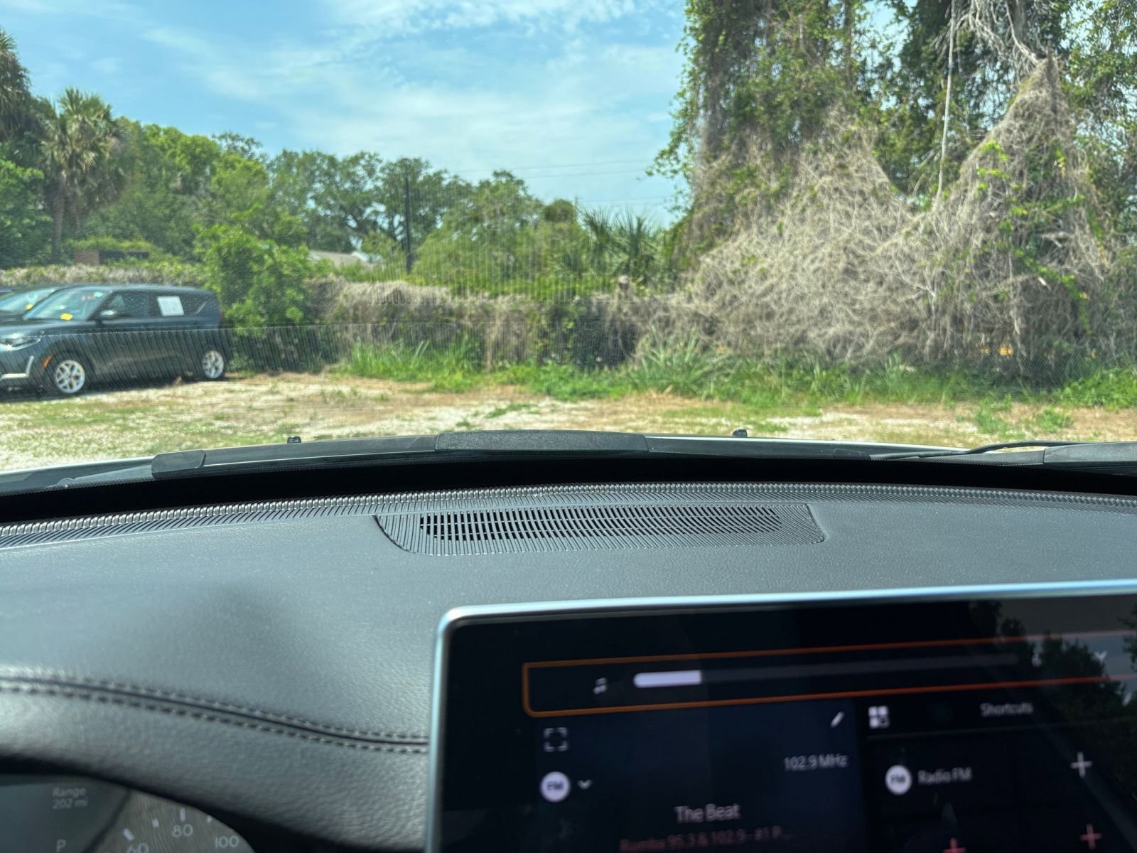 Thumbnail: 2025 Jeep Compass - 17
