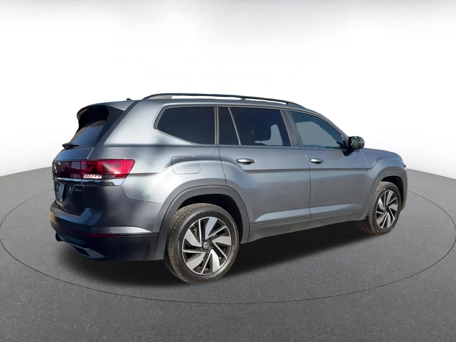 Thumbnail: 2025 Volkswagen Atlas - 15