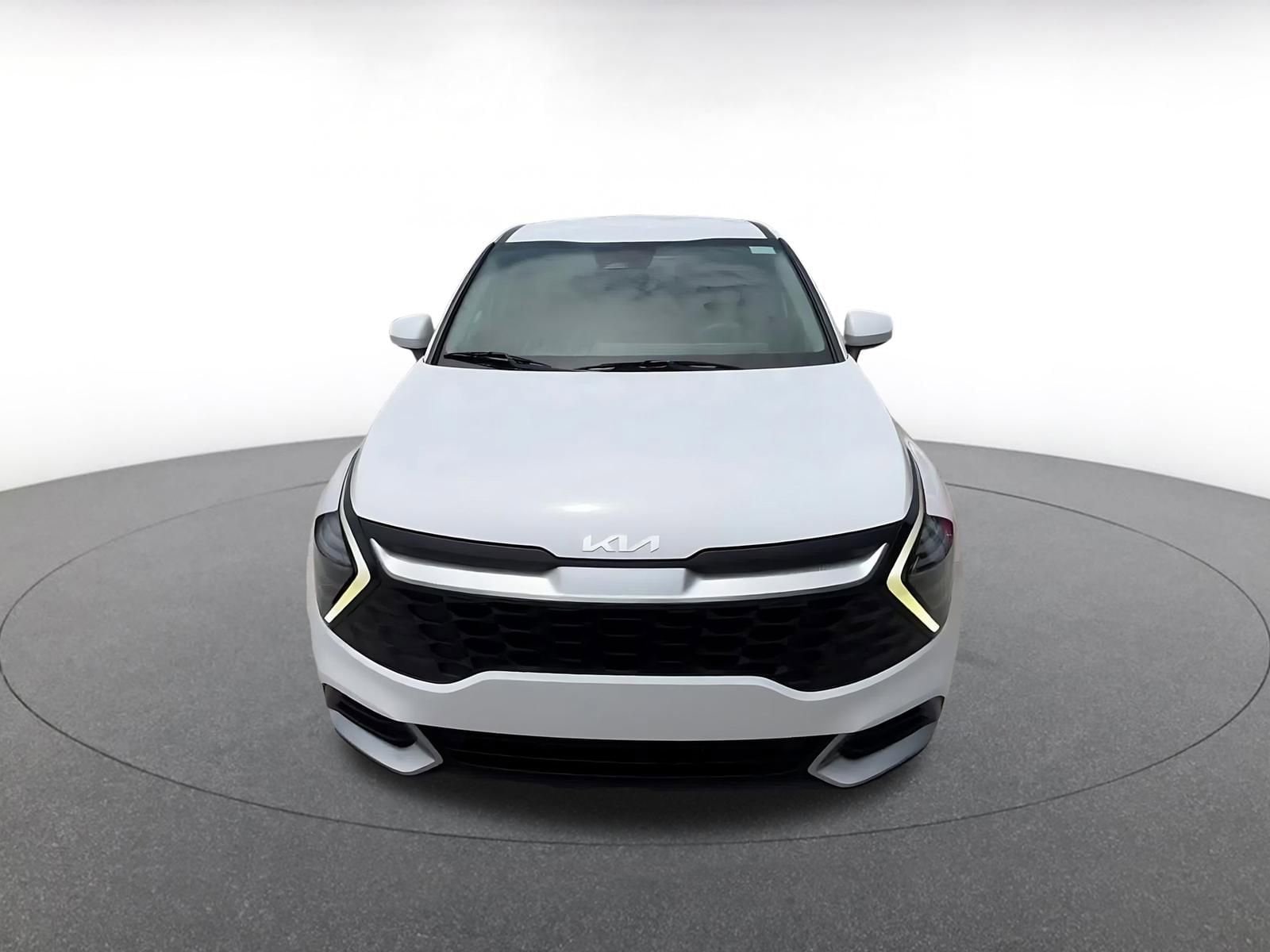 Thumbnail: 2025 Kia Sportage - 3