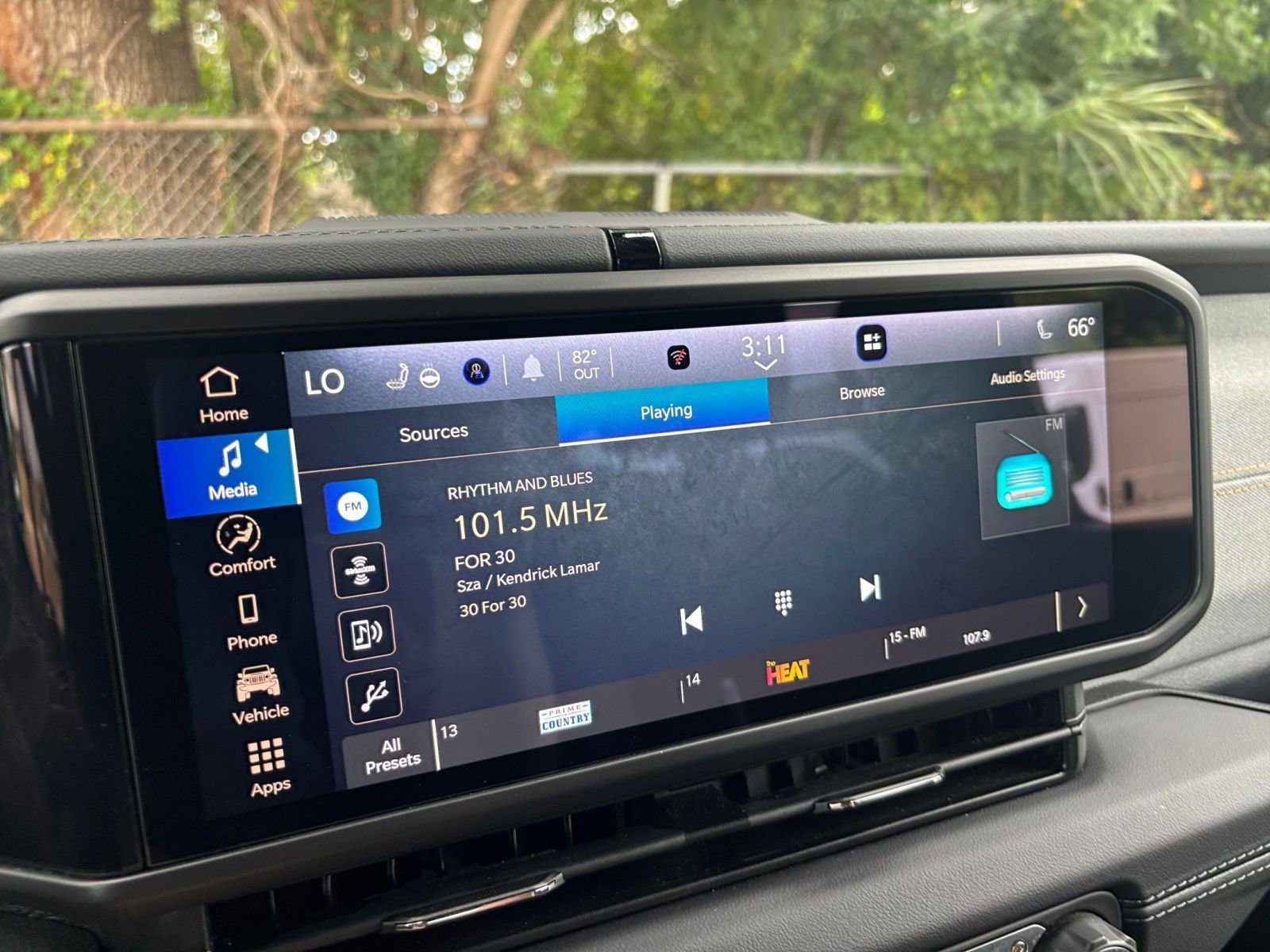 Thumbnail: 2025 Jeep Wrangler - 21