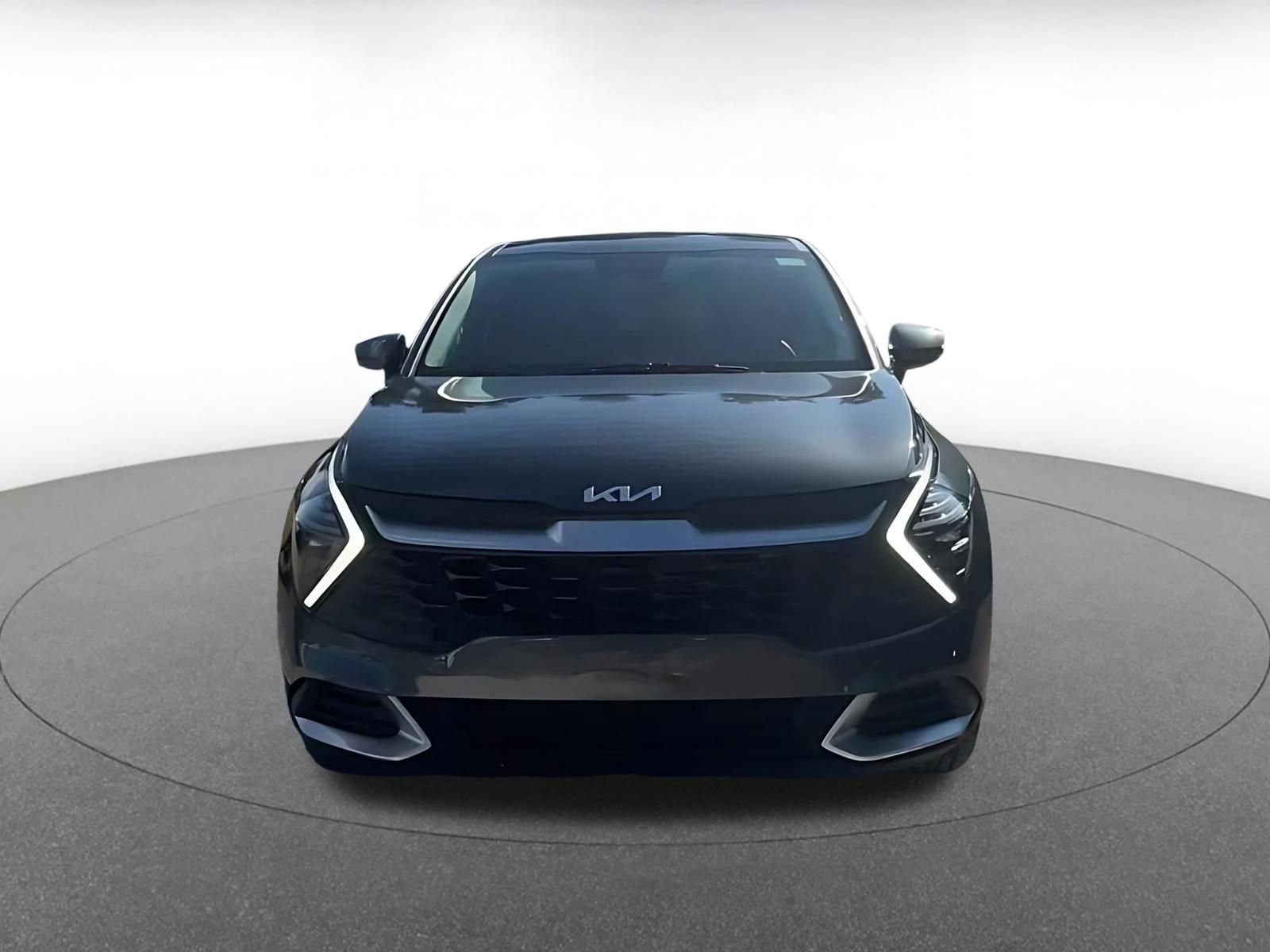 Thumbnail: 2025 Kia Sportage - 3