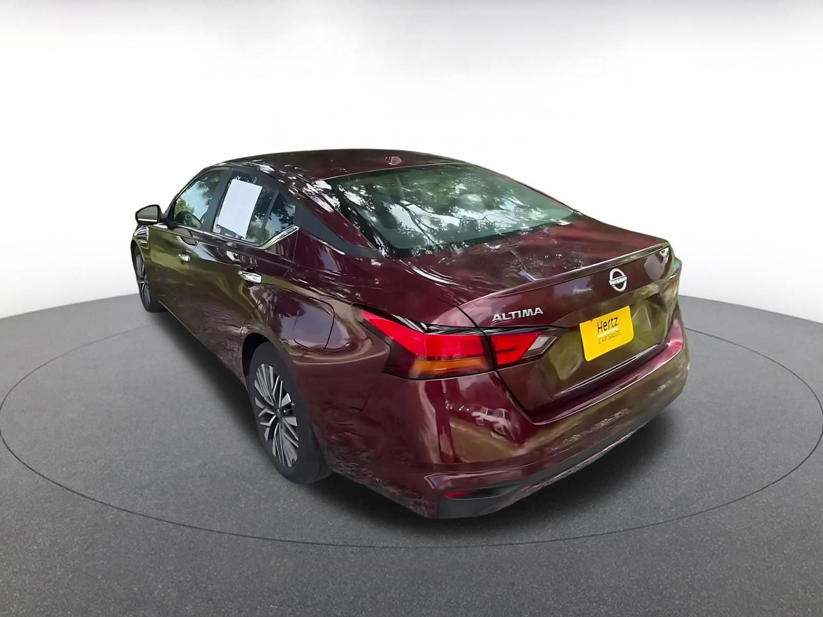 Thumbnail: 2025 Nissan Altima - 10