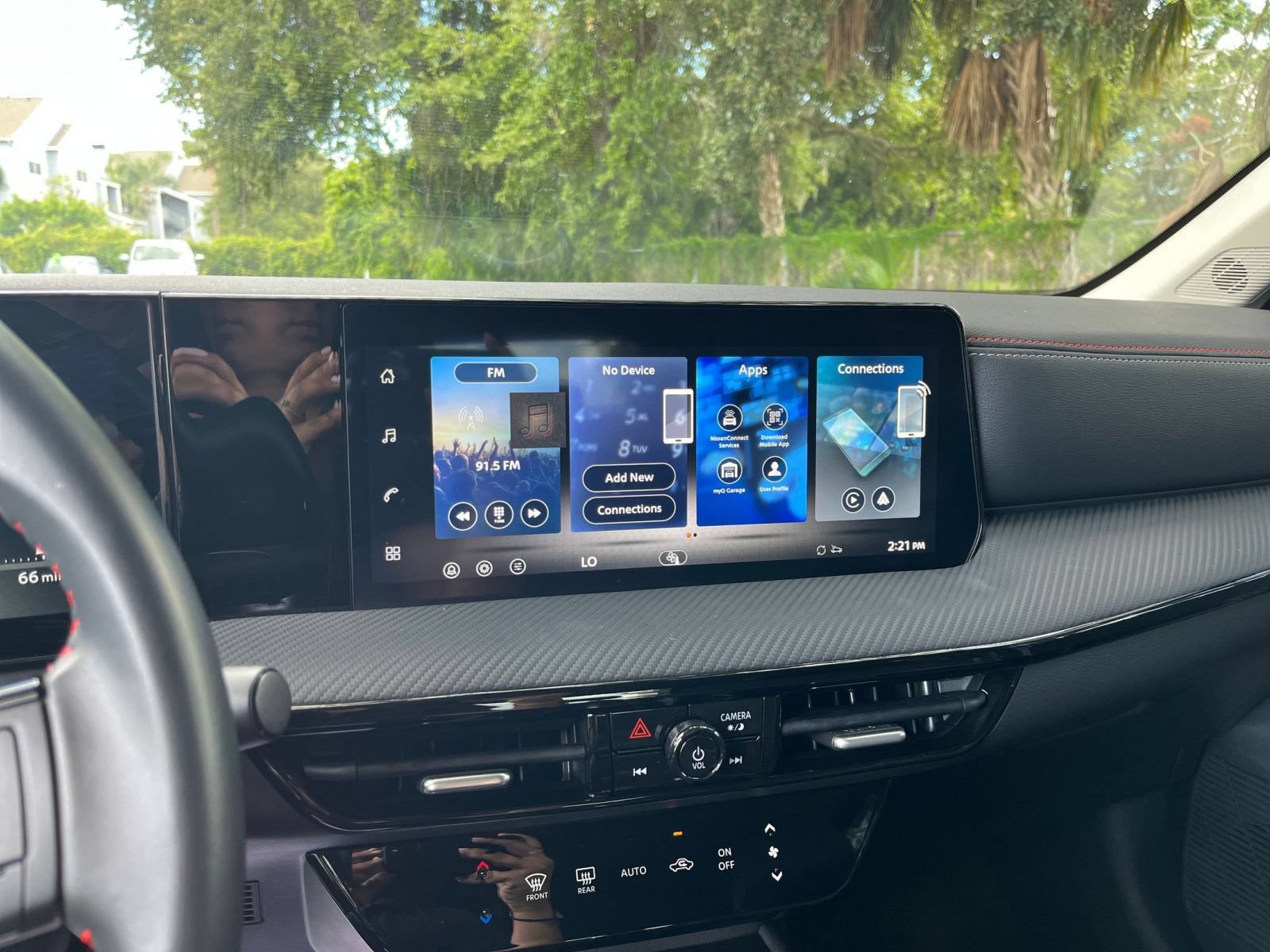 Thumbnail: 2026 Nissan Kicks - 16