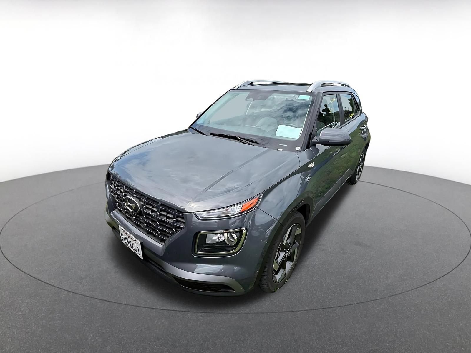 Thumbnail: 2025 Hyundai Venue - 3