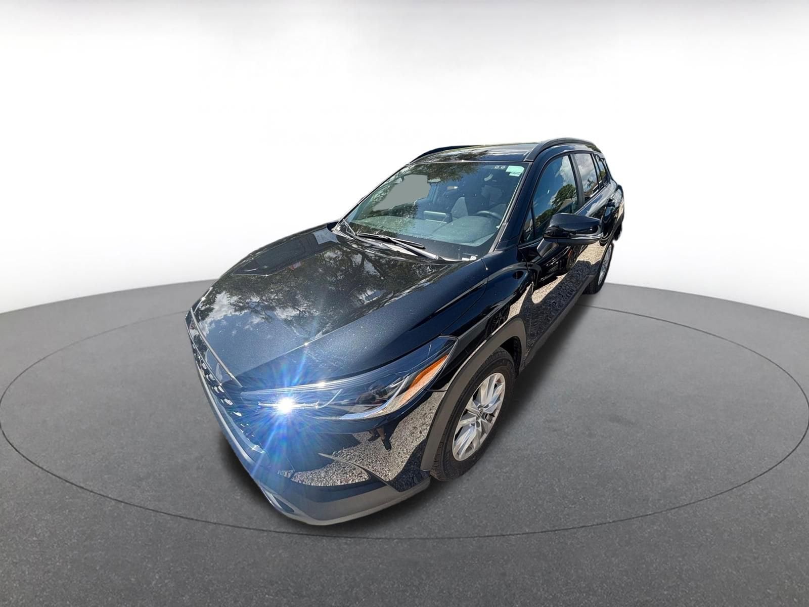 Thumbnail: 2025 Toyota Corolla Cross - 3