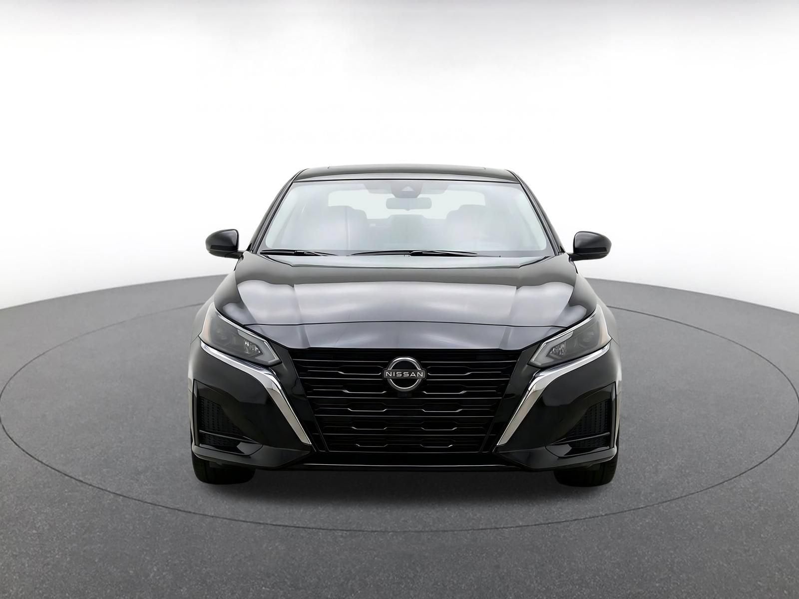 Thumbnail: 2025 Nissan Altima - 2