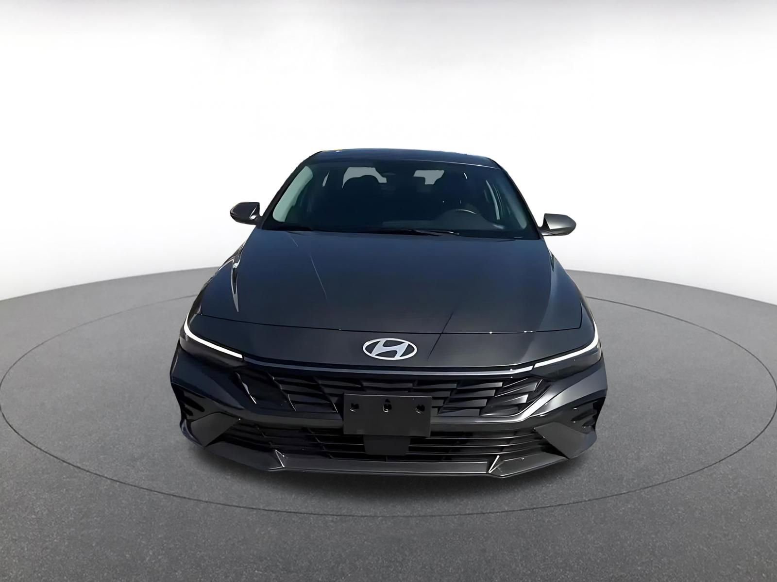 Thumbnail: 2025 Hyundai Elantra - 3