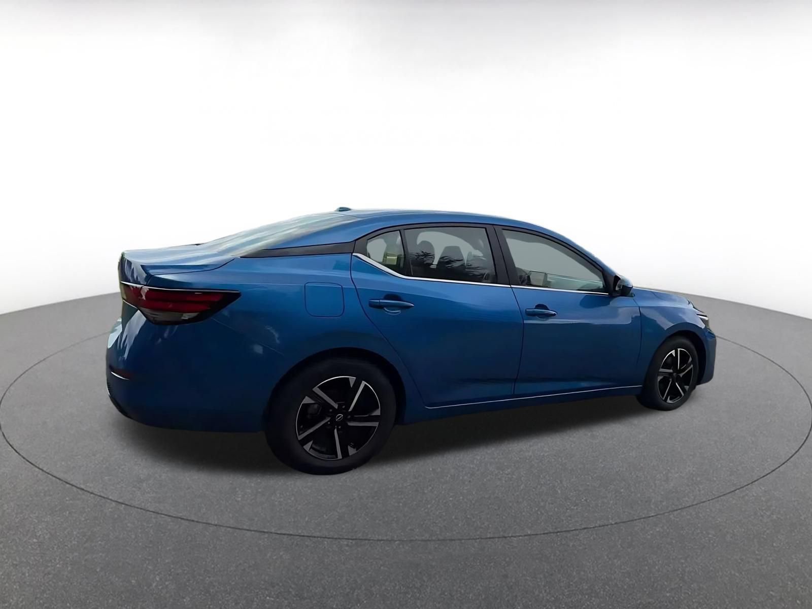 Thumbnail: 2025 Nissan Sentra - 13