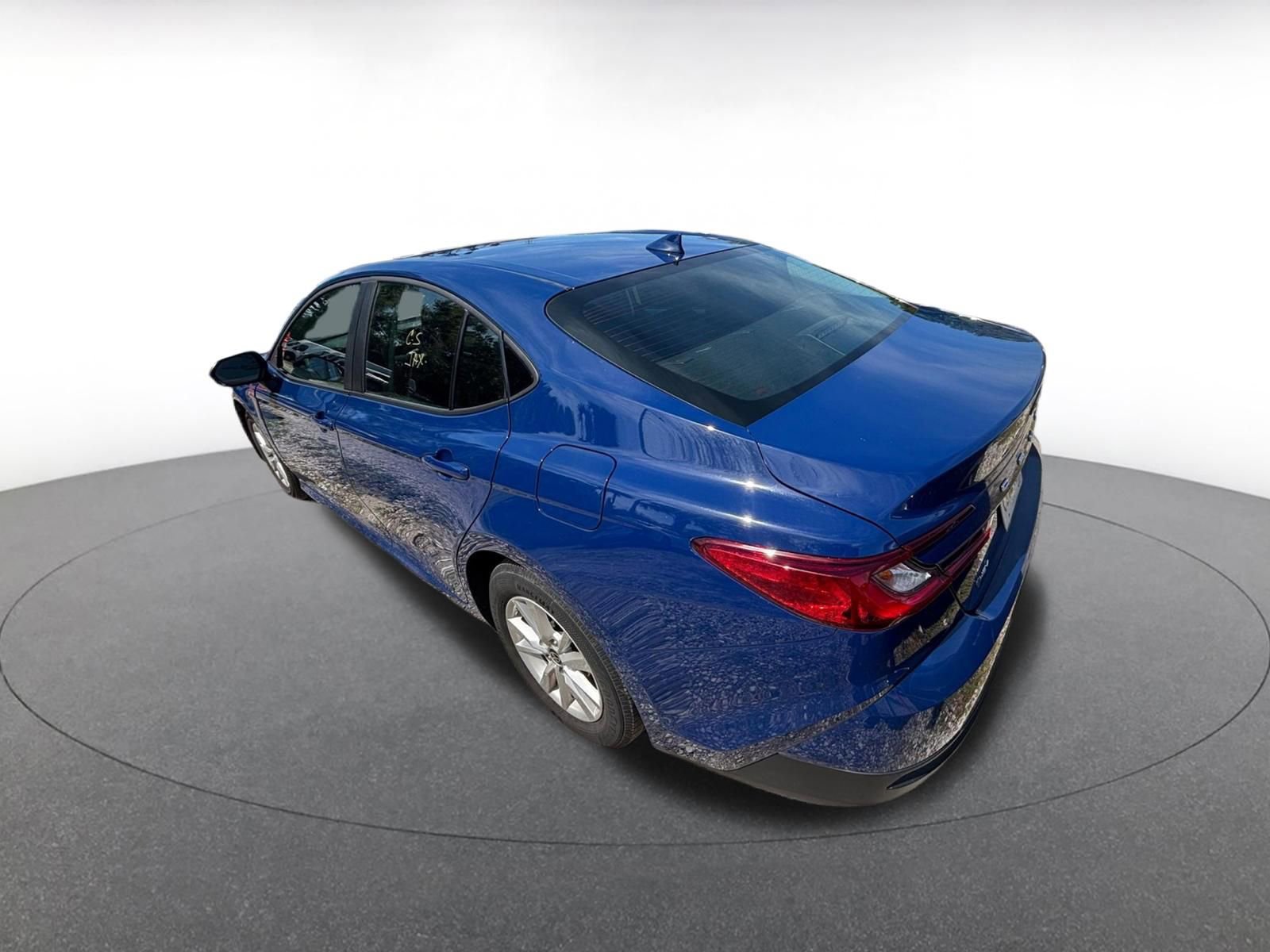 Thumbnail: 2025 Toyota Camry - 4