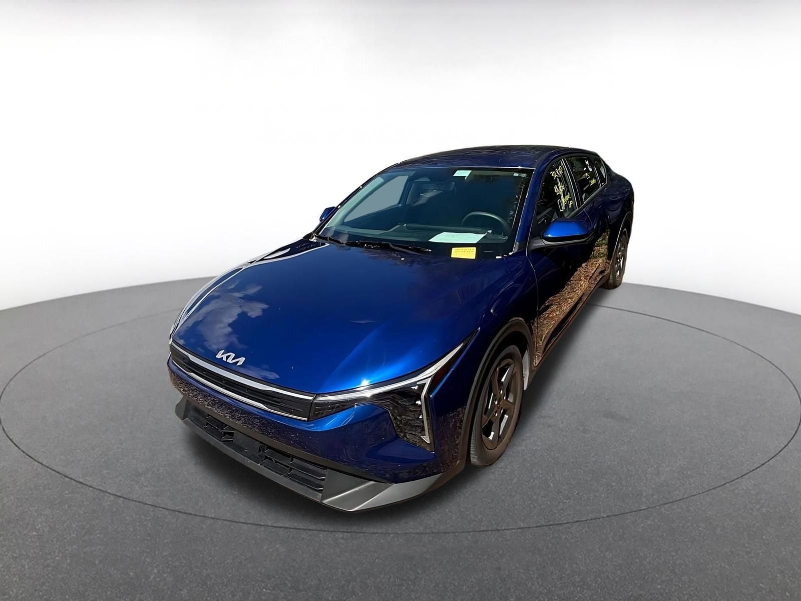 Thumbnail: 2025 Kia K4 - 3