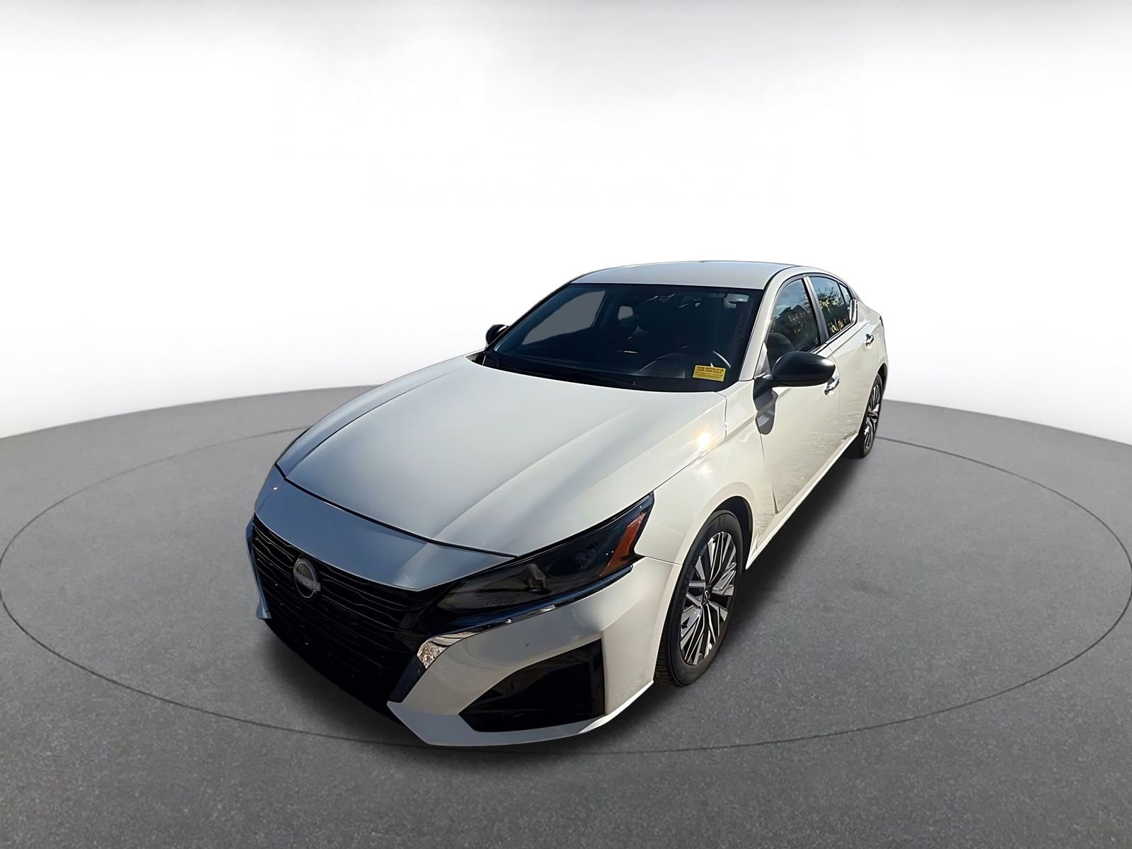 Thumbnail: 2025 Nissan Altima - 4