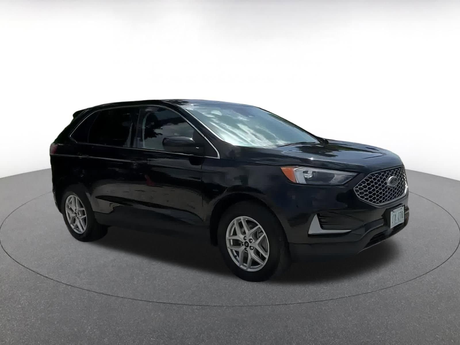 Thumbnail: 2024 Ford Edge - 1