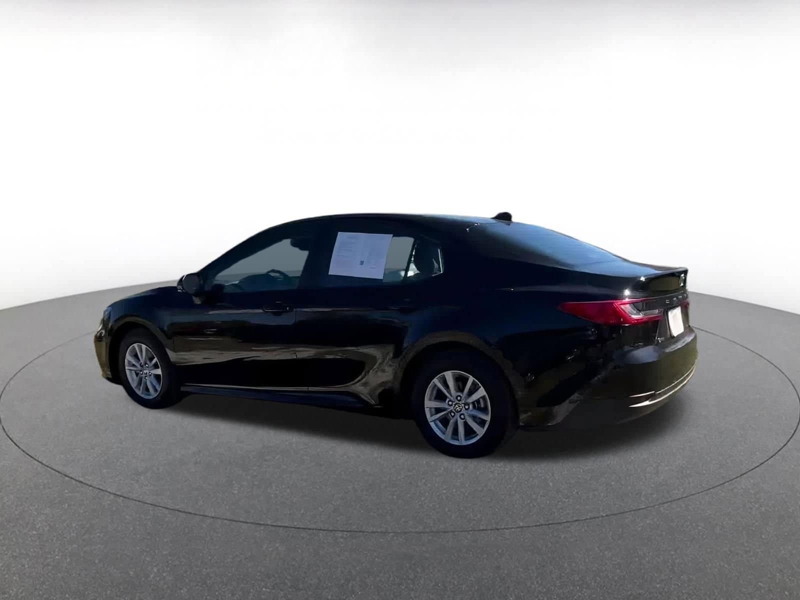 Thumbnail: 2025 Toyota Camry - 12