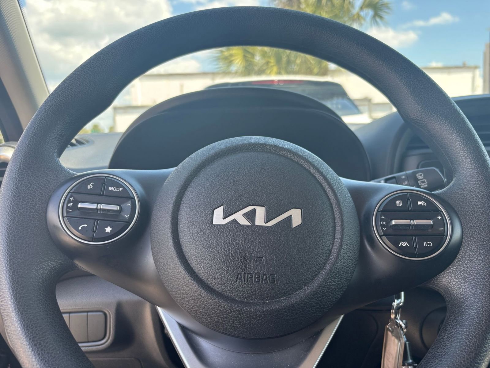 Thumbnail: 2025 Kia Soul - 28