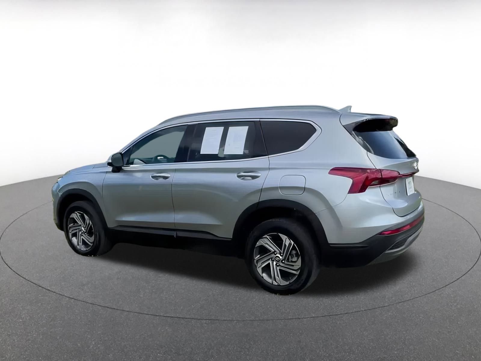 Thumbnail: 2023 Hyundai Santa Fe - 10