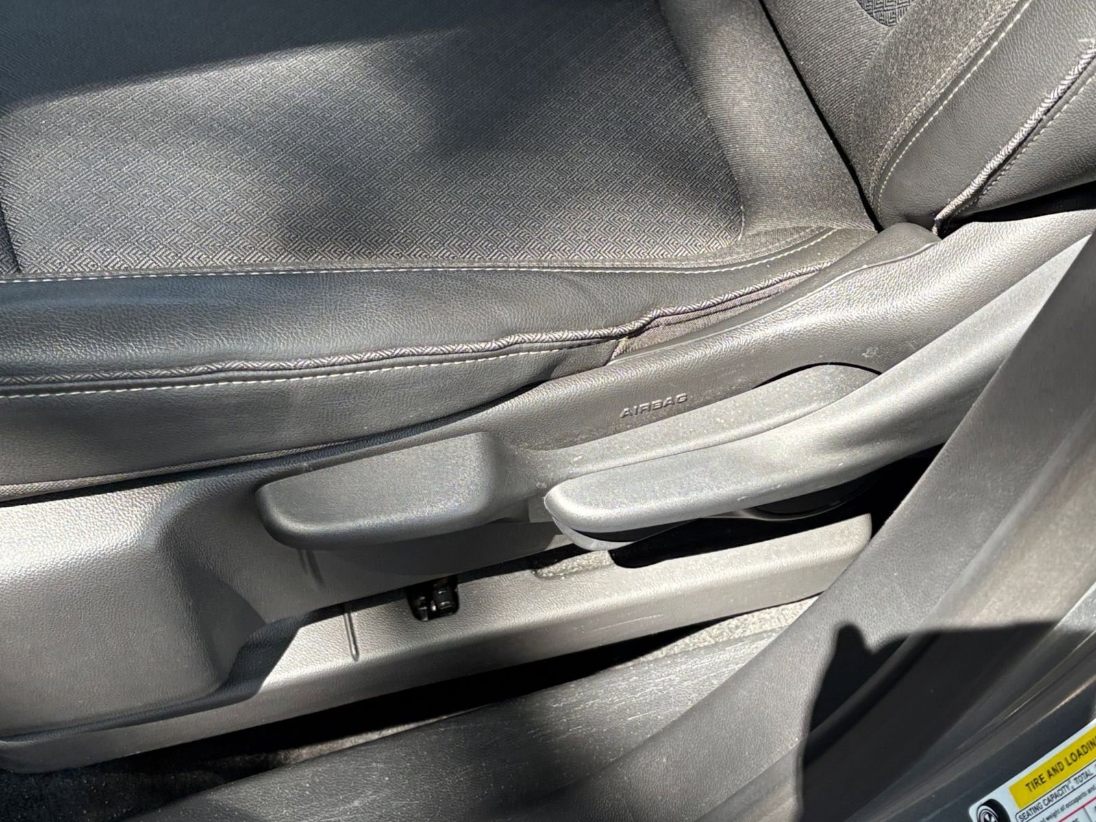 Thumbnail: 2025 Buick Encore GX - 22