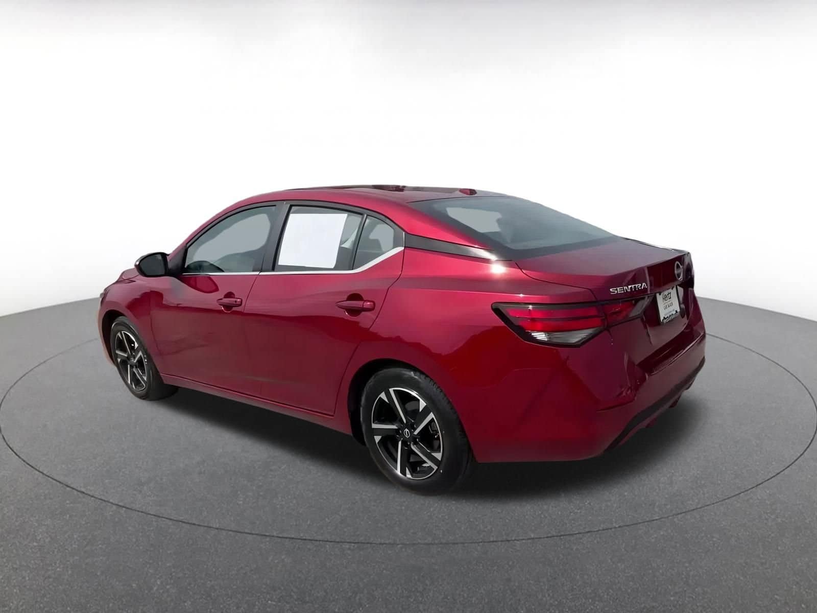 Thumbnail: 2024 Nissan Sentra - 10
