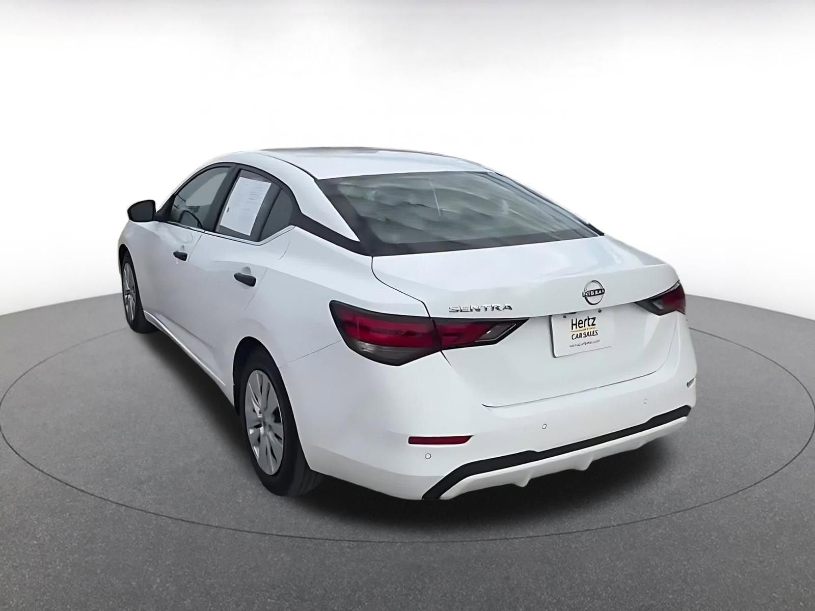 Thumbnail: 2025 Nissan Sentra - 11