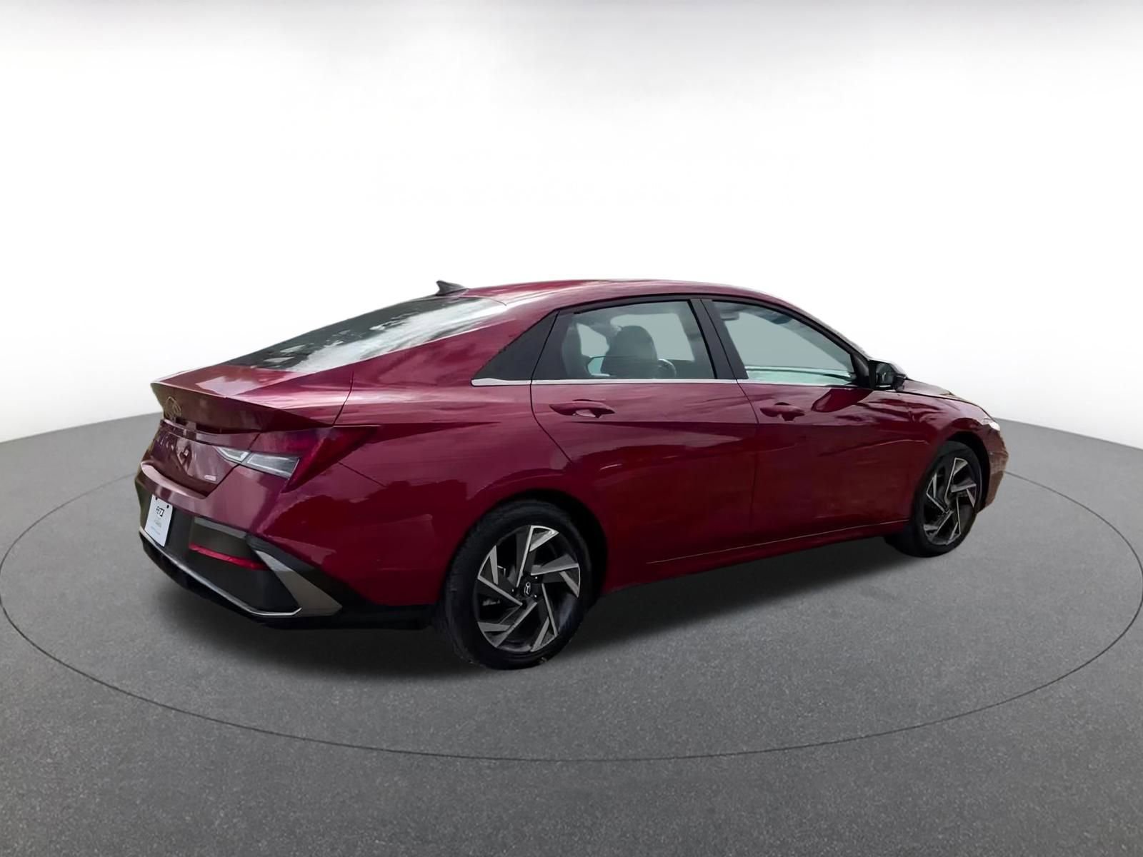 Thumbnail: 2025 Hyundai Elantra - 16