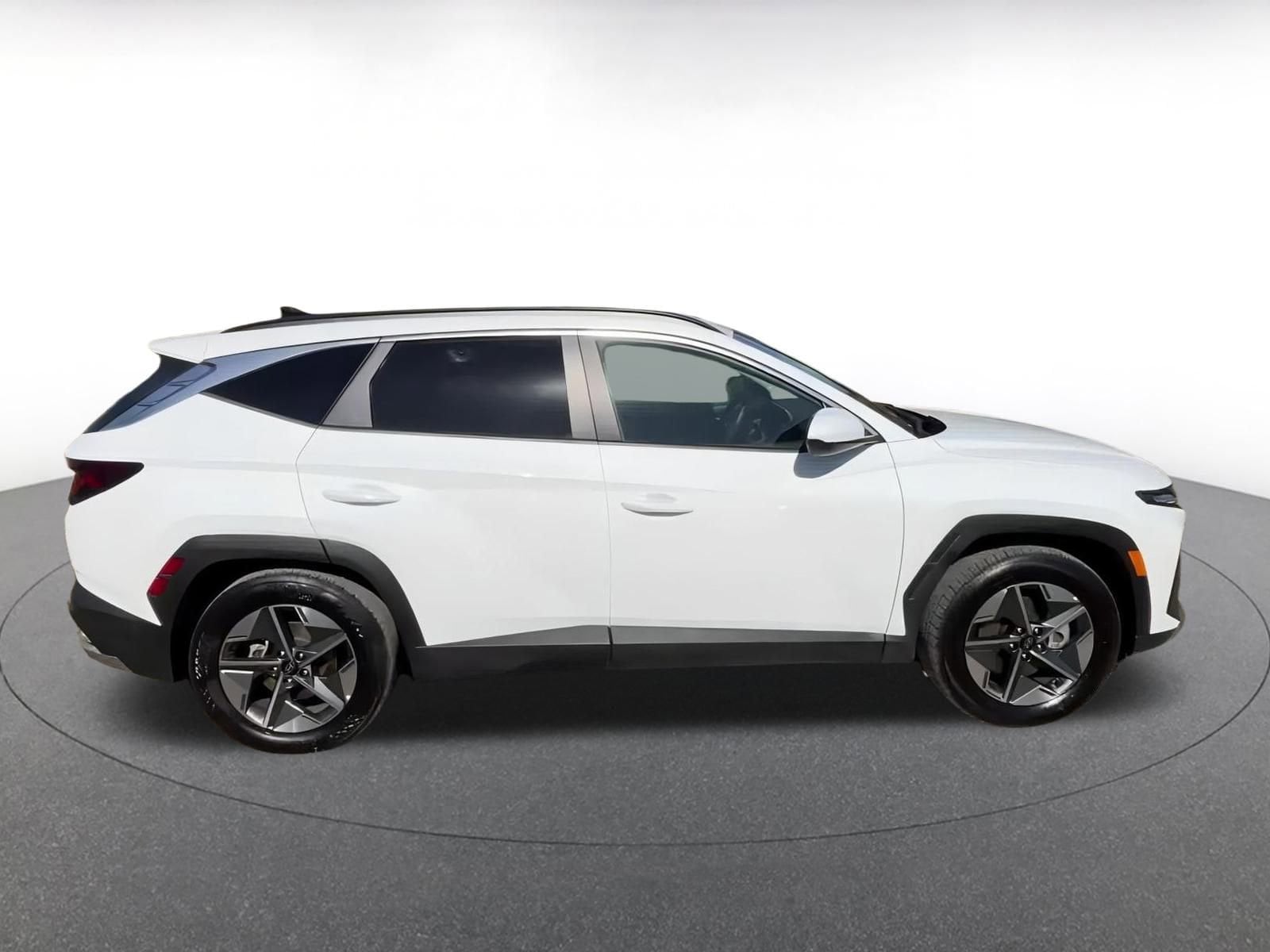 Thumbnail: 2025 Hyundai Tucson - 16