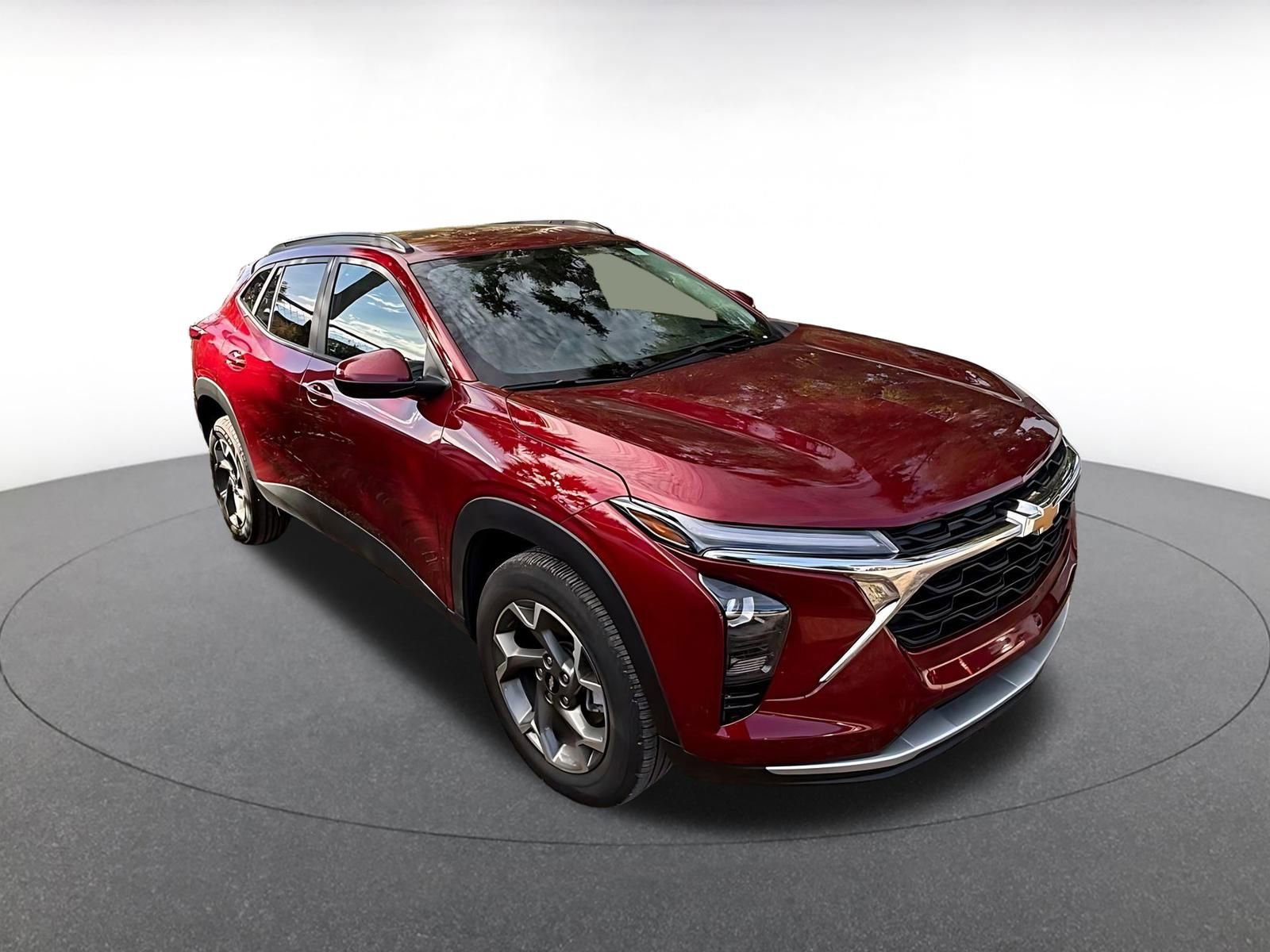 Thumbnail: 2025 Chevrolet Trax - 1