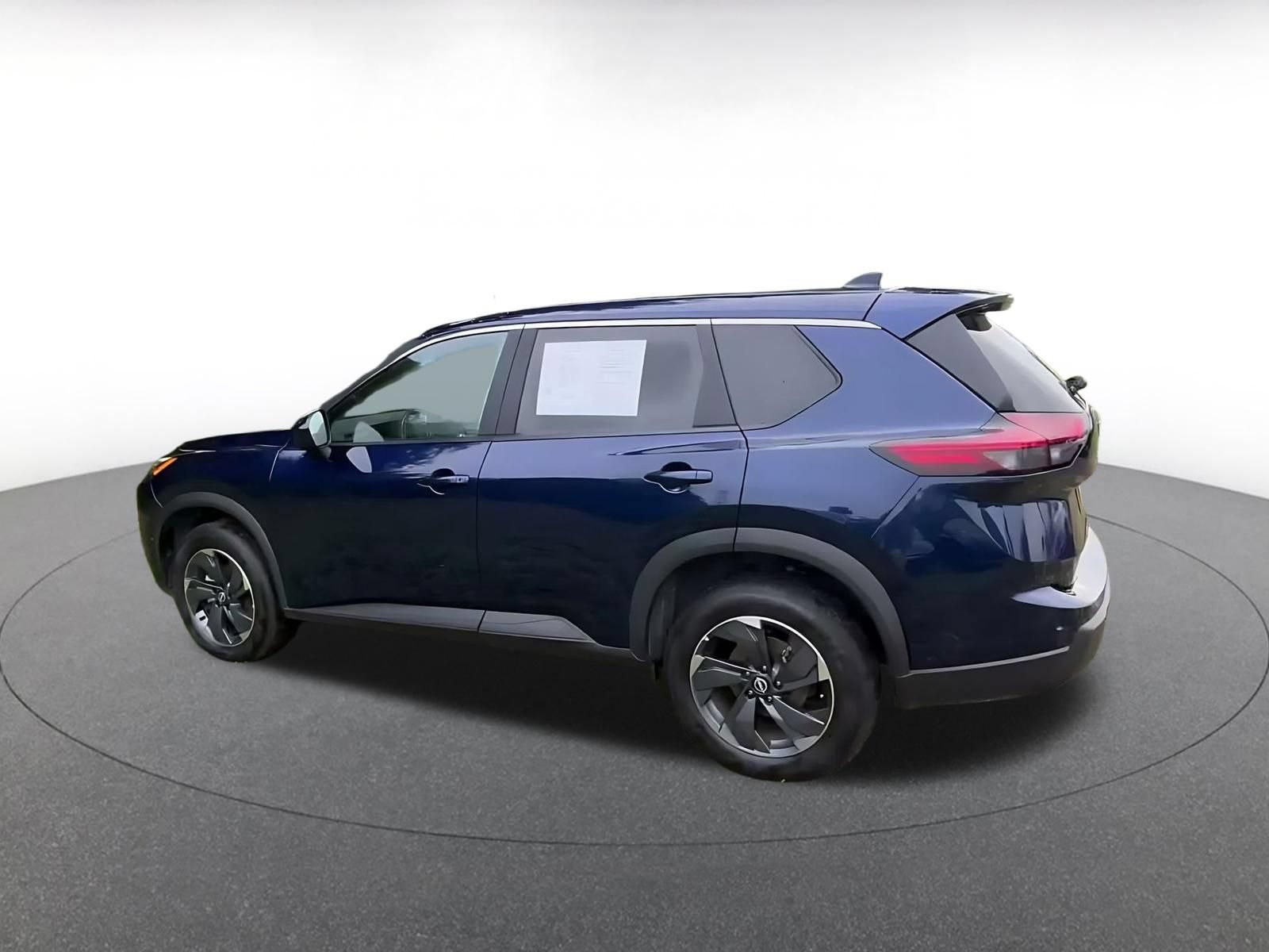 Thumbnail: 2025 Nissan Rogue - 9
