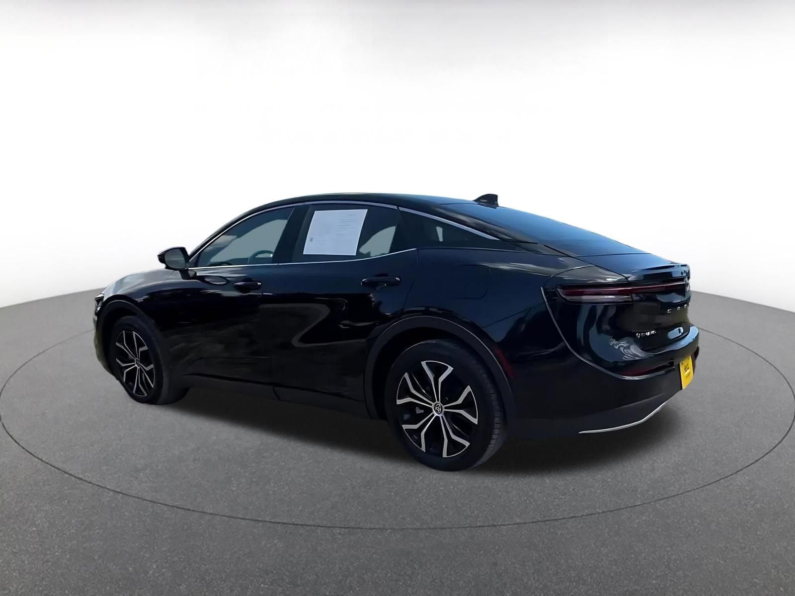 Thumbnail: 2025 Toyota Crown - 14