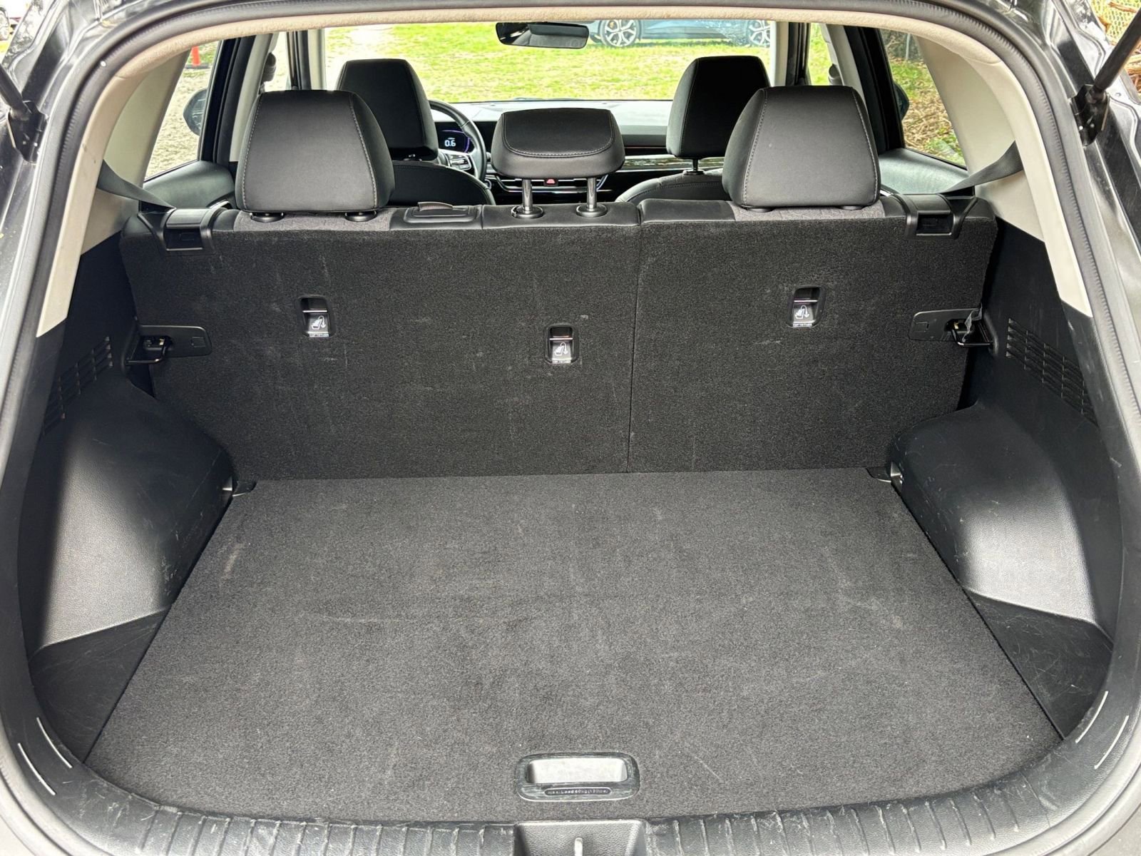 Thumbnail: 2025 Kia Seltos - 33