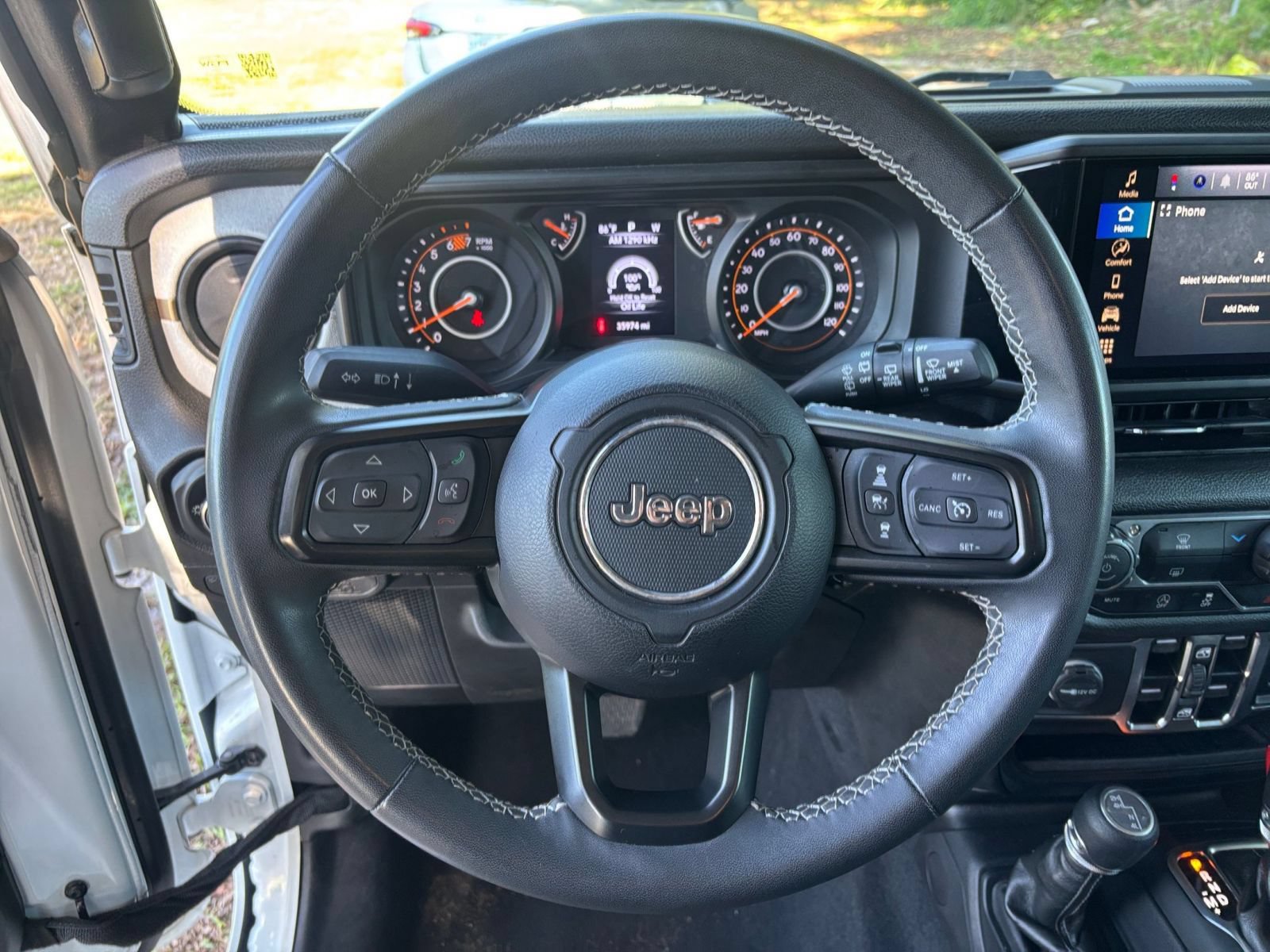 Thumbnail: 2025 Jeep Wrangler - 25