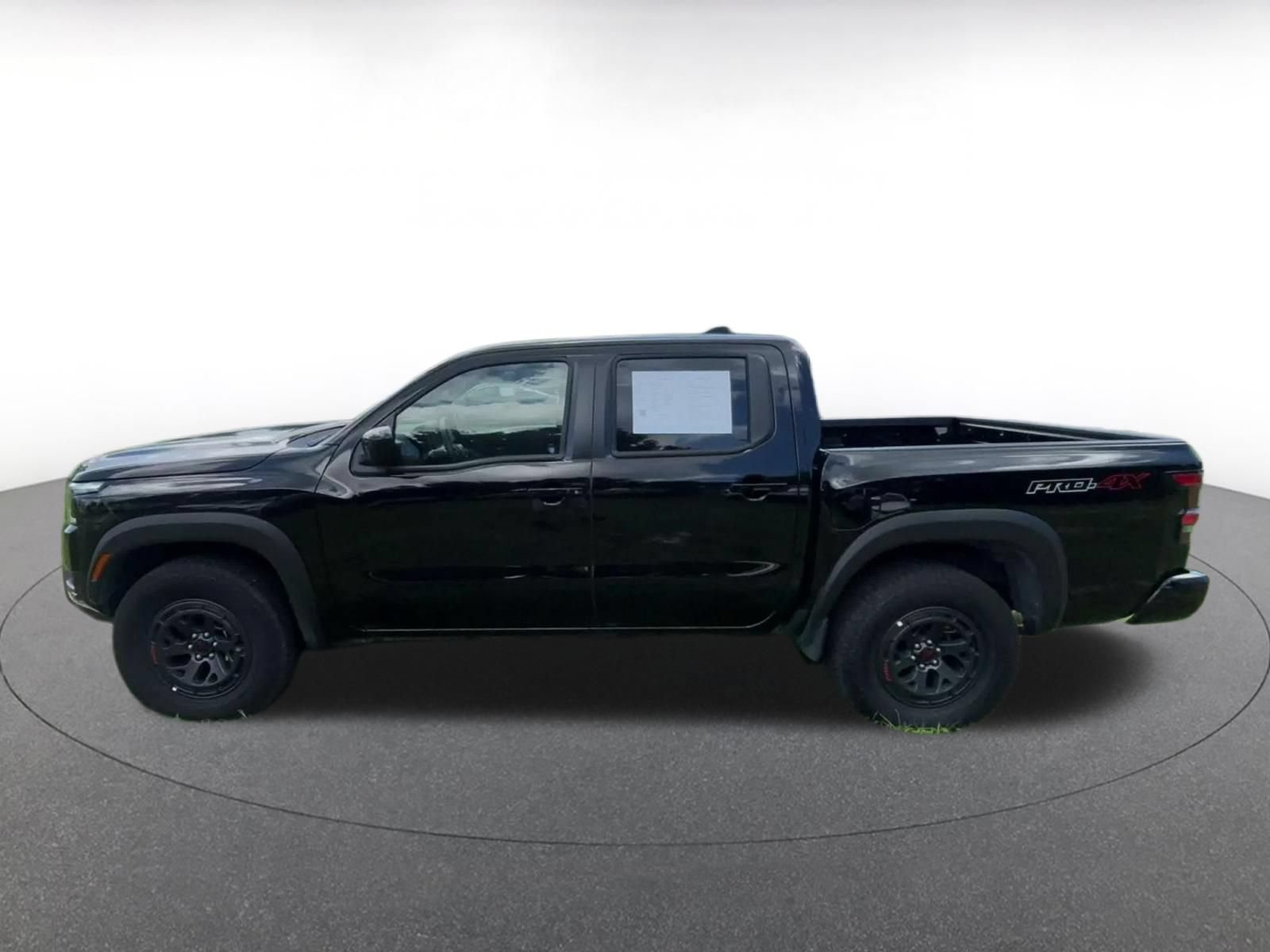 Thumbnail: 2026 Nissan Frontier - 9