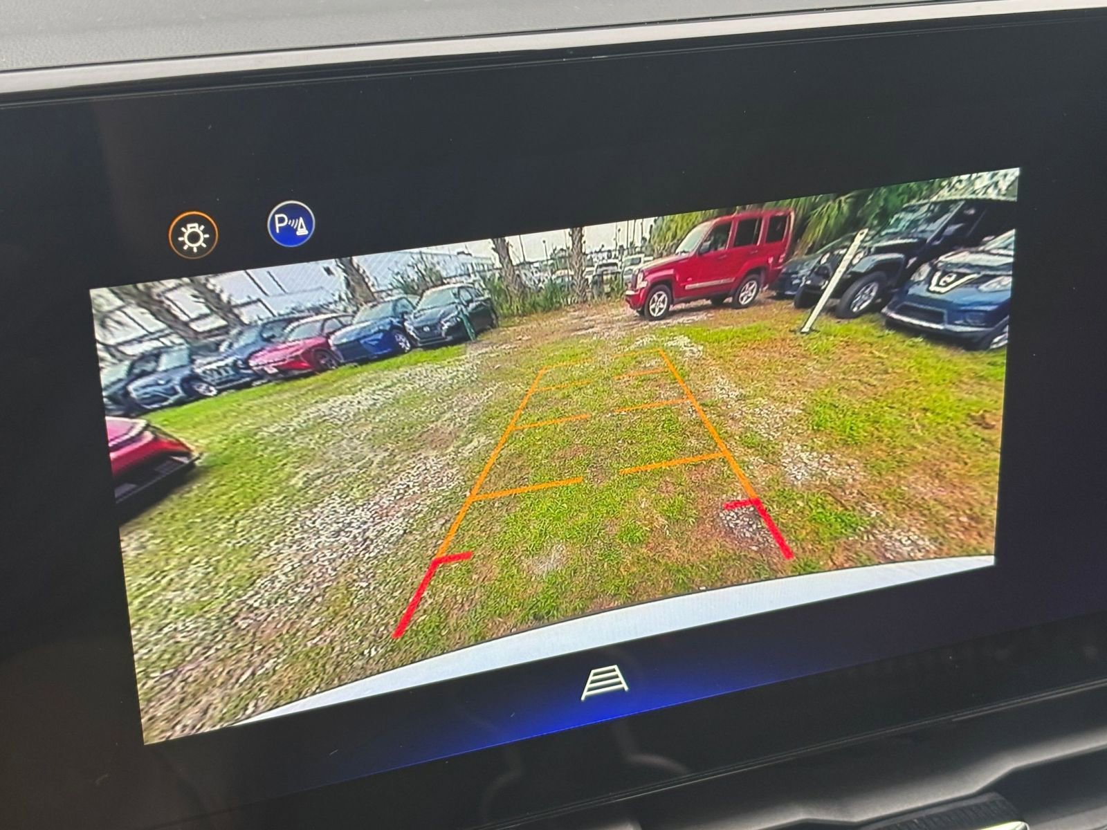 Thumbnail: 2025 Chevrolet Equinox - 24