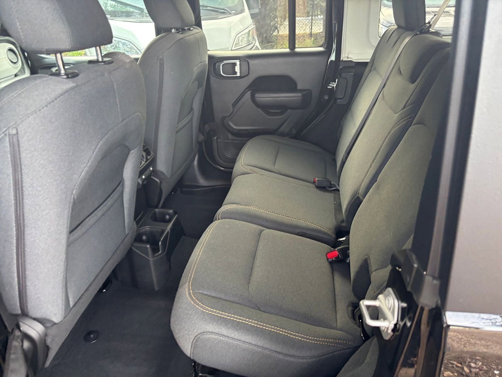 Thumbnail: 2025 Jeep Wrangler - 25