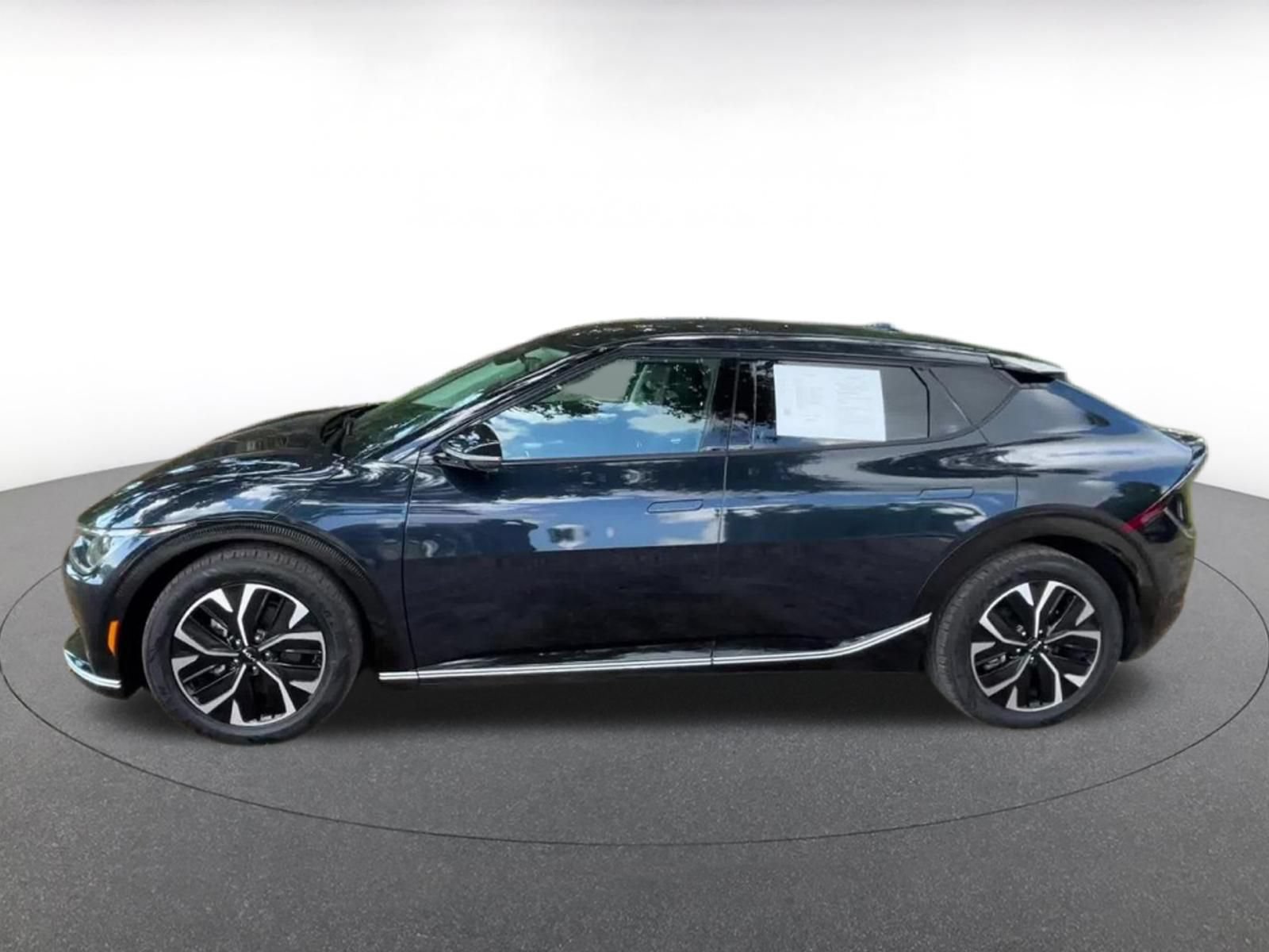 Thumbnail: 2024 Kia EV6 - 9