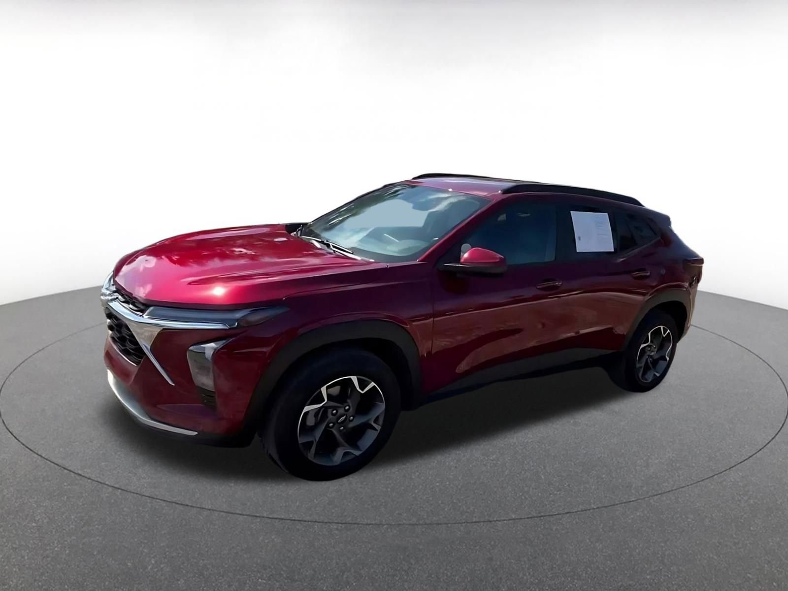 Thumbnail: 2025 Chevrolet Trax - 8