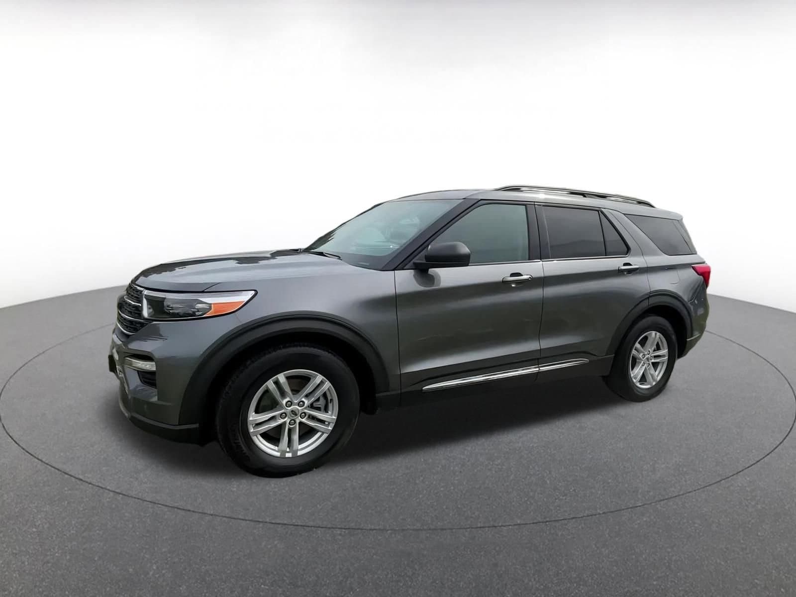 Thumbnail: 2024 Ford Explorer - 8