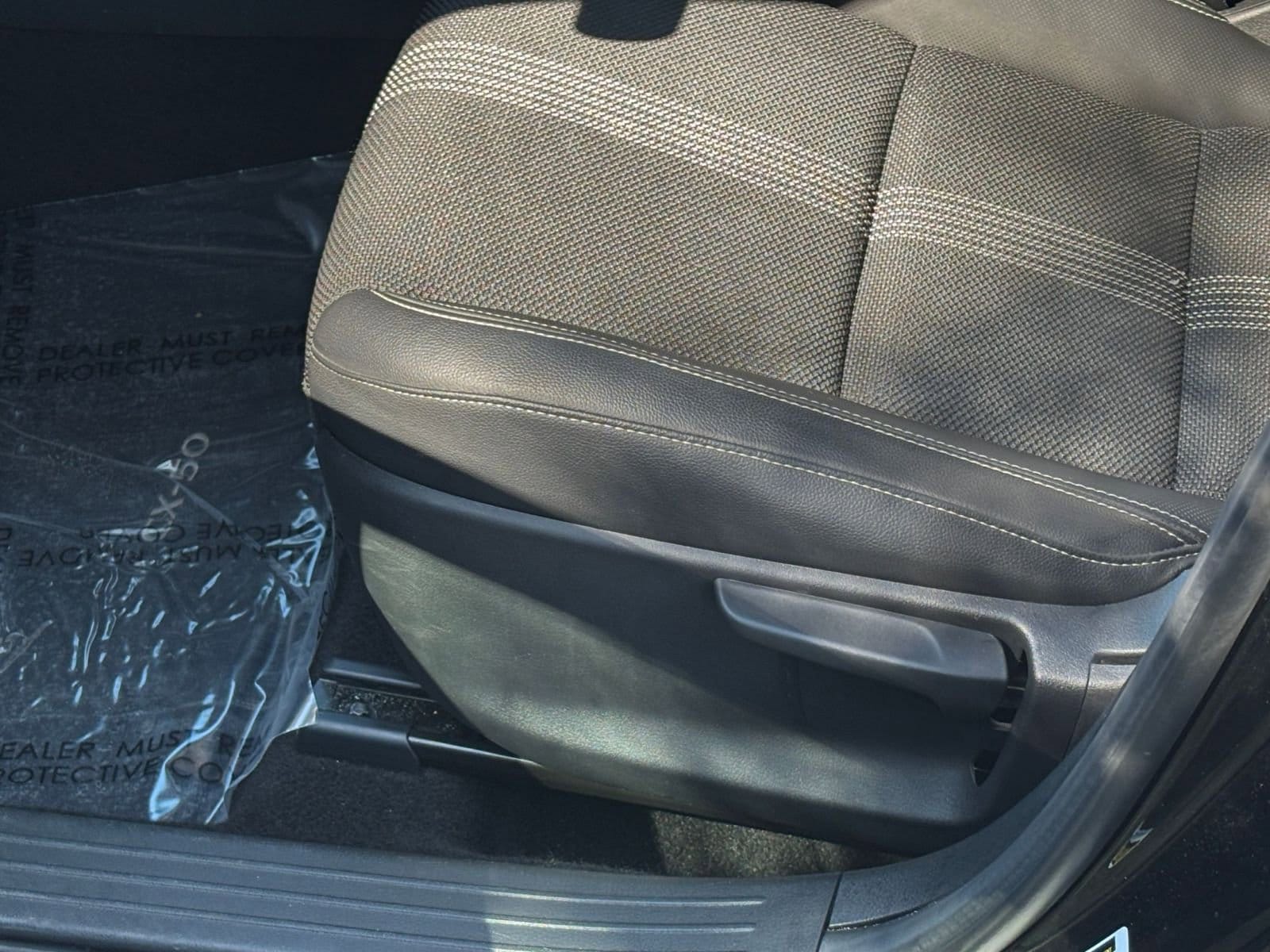 Thumbnail: 2025 Mazda CX-50 - 23