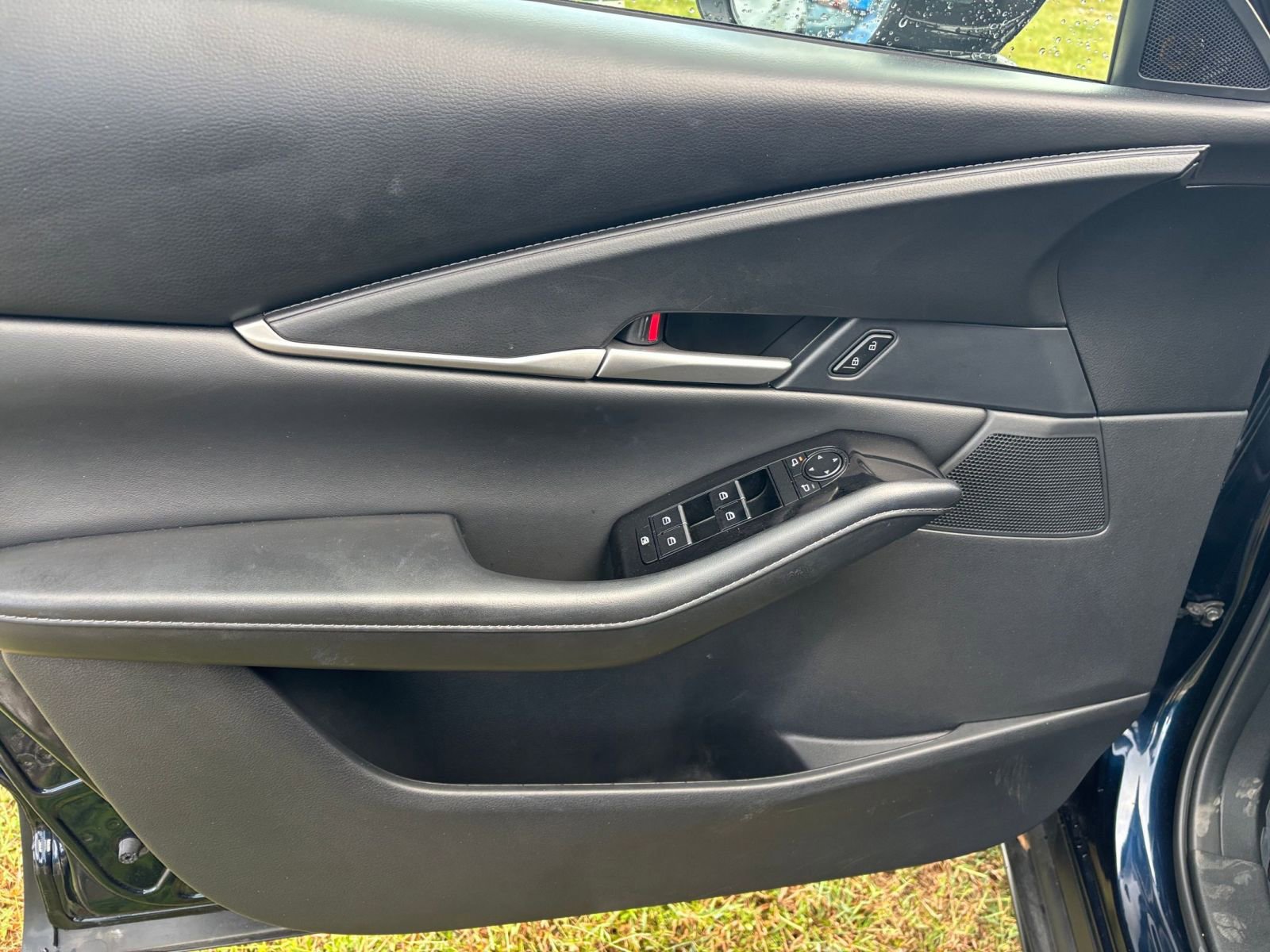 Thumbnail: 2025 Mazda CX-30 - 20