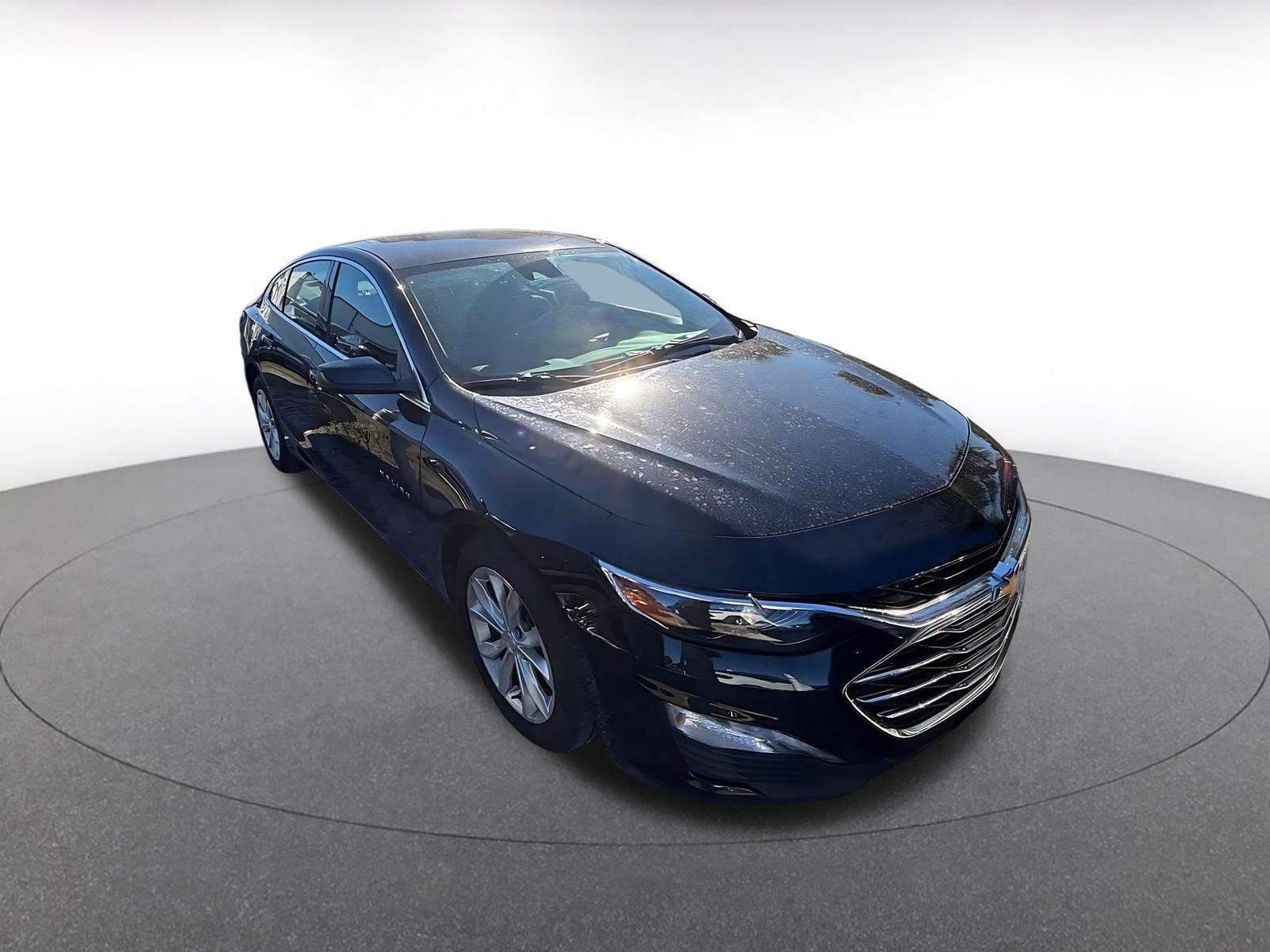 Thumbnail: 2023 Chevrolet Malibu - 2