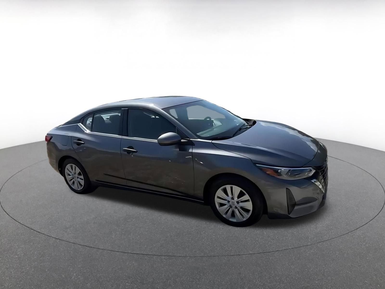Thumbnail: 2025 Nissan Sentra - 2
