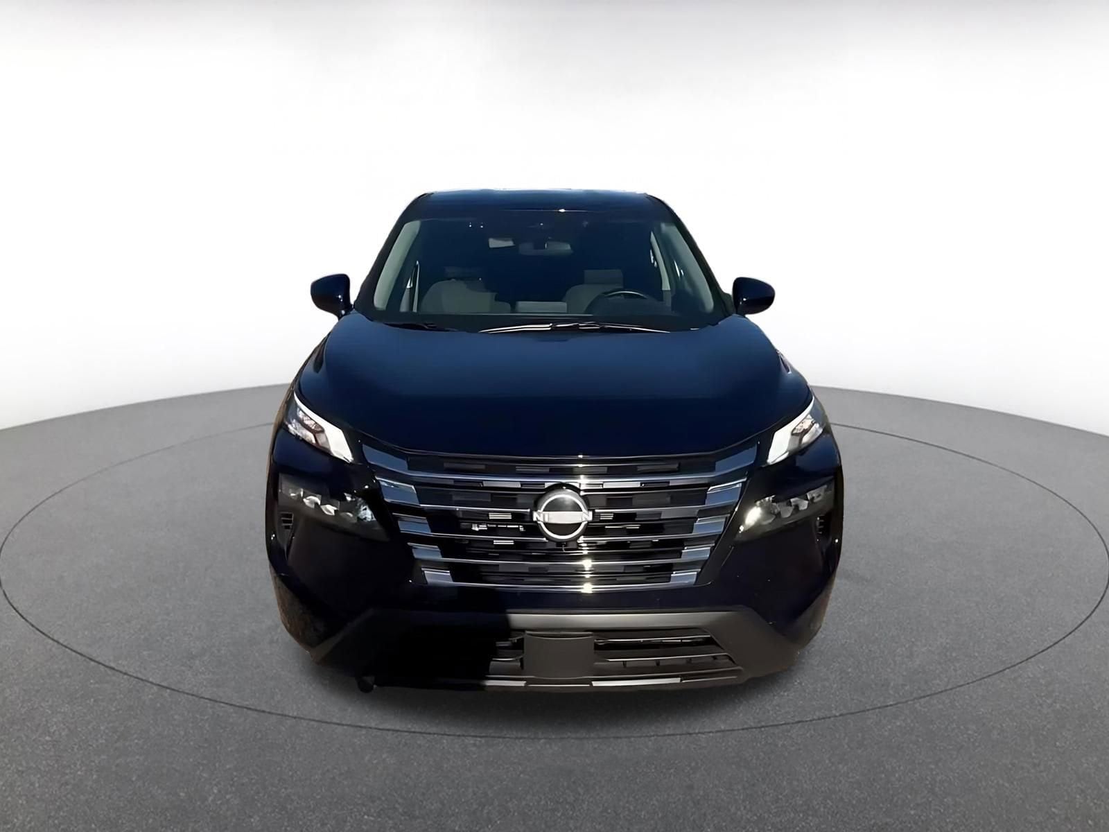 Thumbnail: 2025 Nissan Rogue - 4