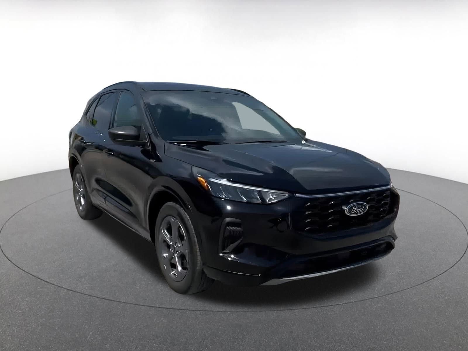 Thumbnail: 2024 Ford Escape - 3