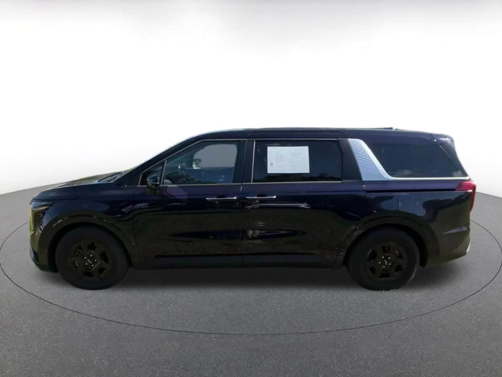 Thumbnail: 2026 Kia Carnival - 7
