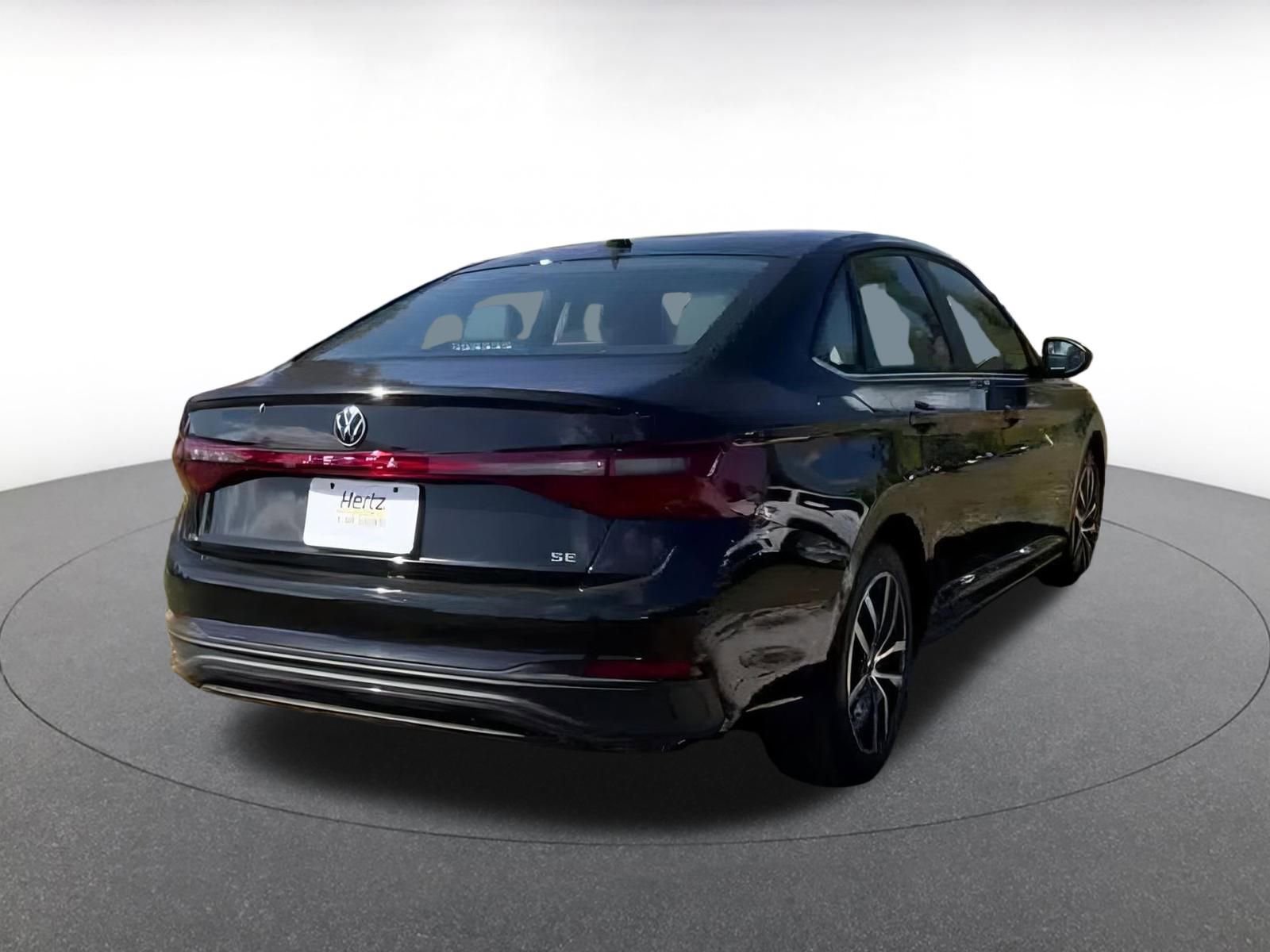 Thumbnail: 2025 Volkswagen Jetta - 15