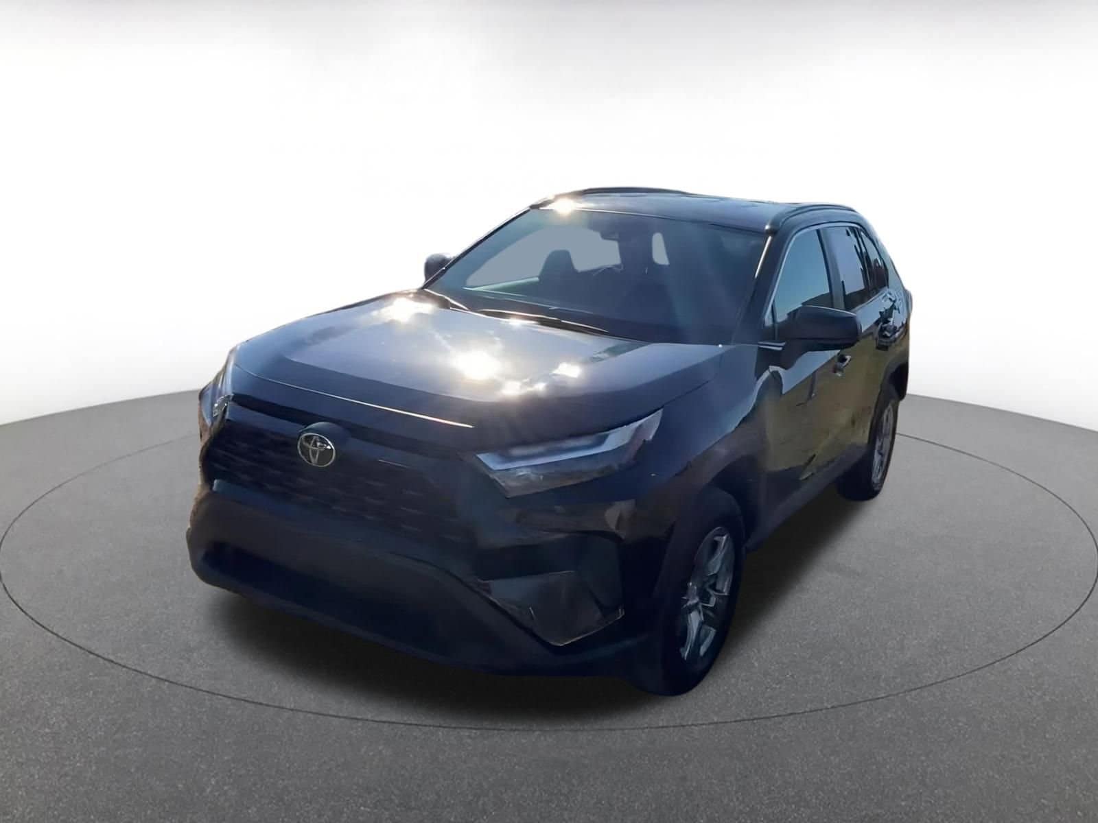Thumbnail: 2025 Toyota RAV4 - 7