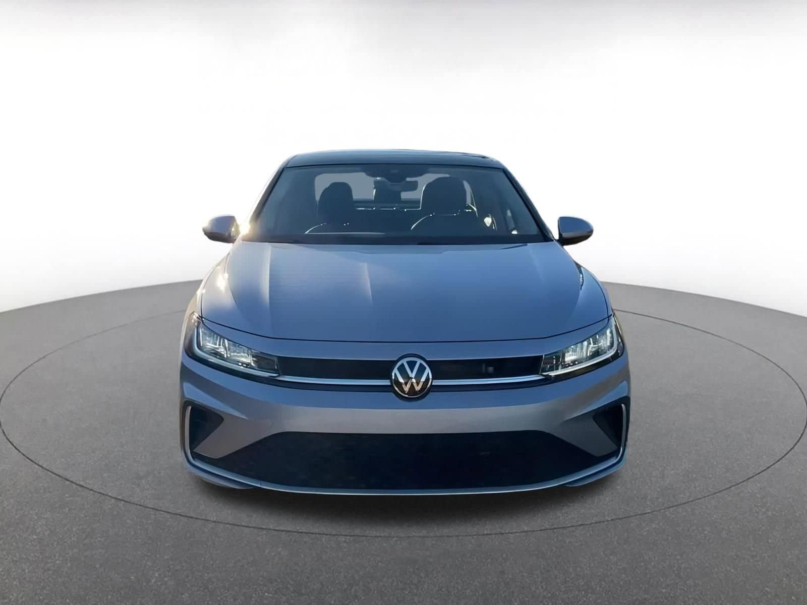 Thumbnail: 2025 Volkswagen Jetta - 3