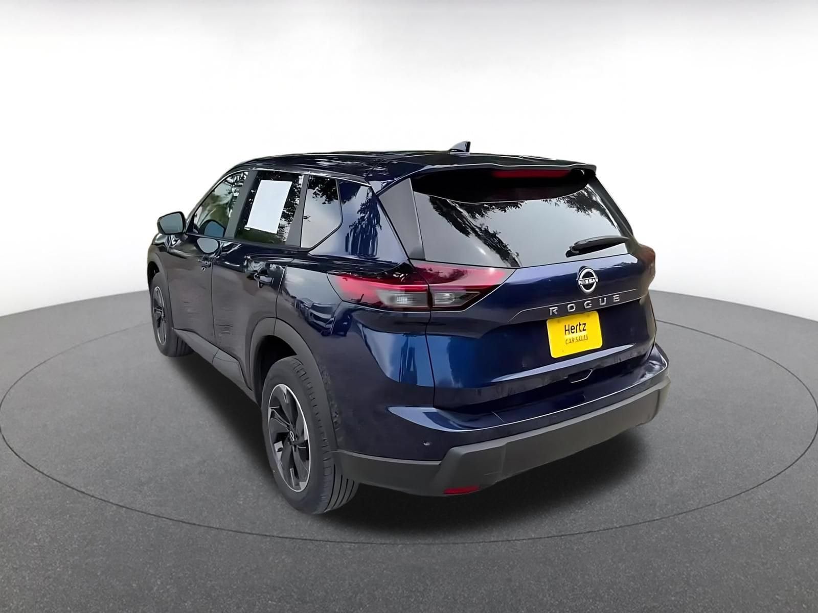 Thumbnail: 2025 Nissan Rogue - 11