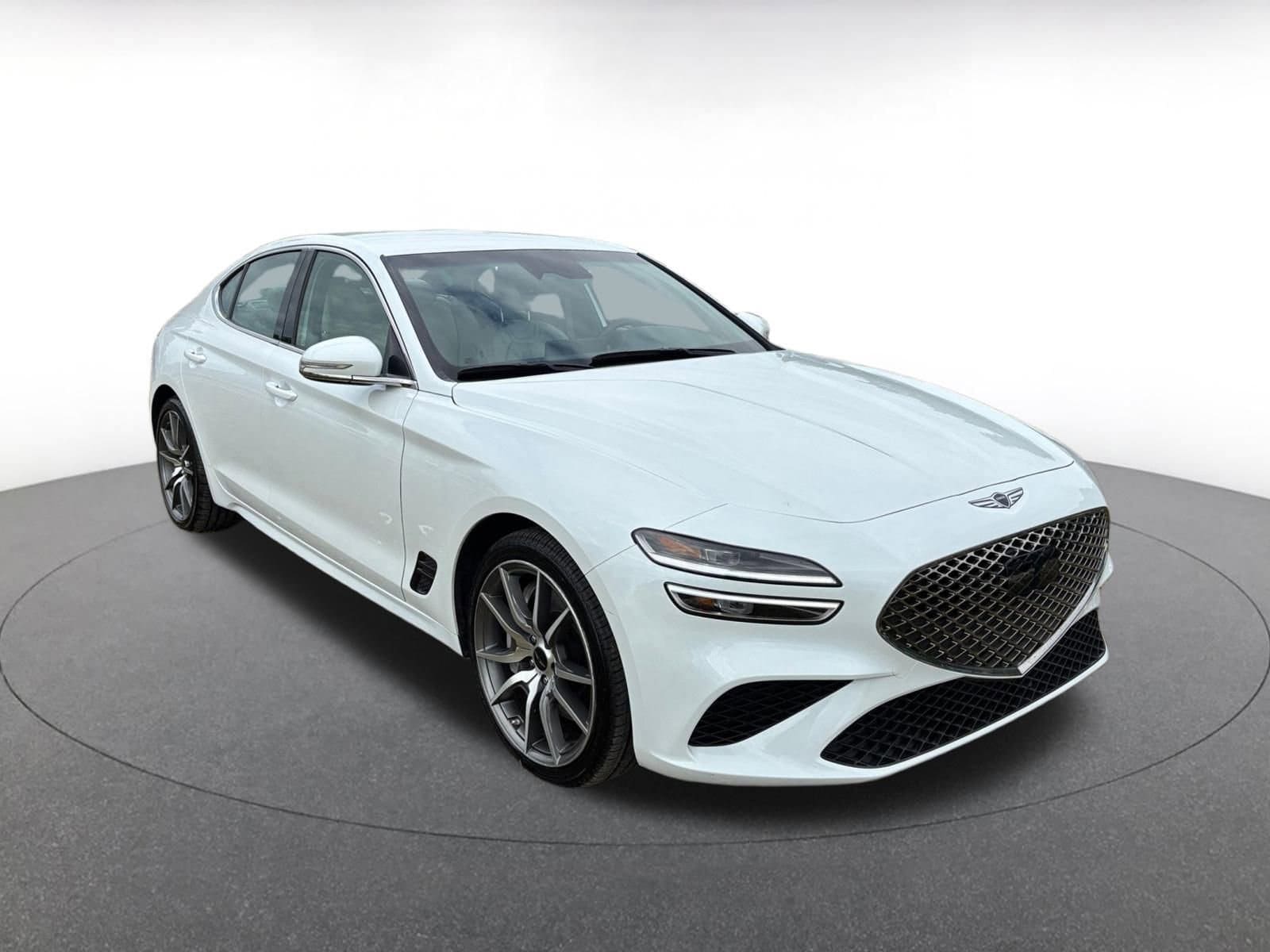 2025 GENESIS G70 Standard