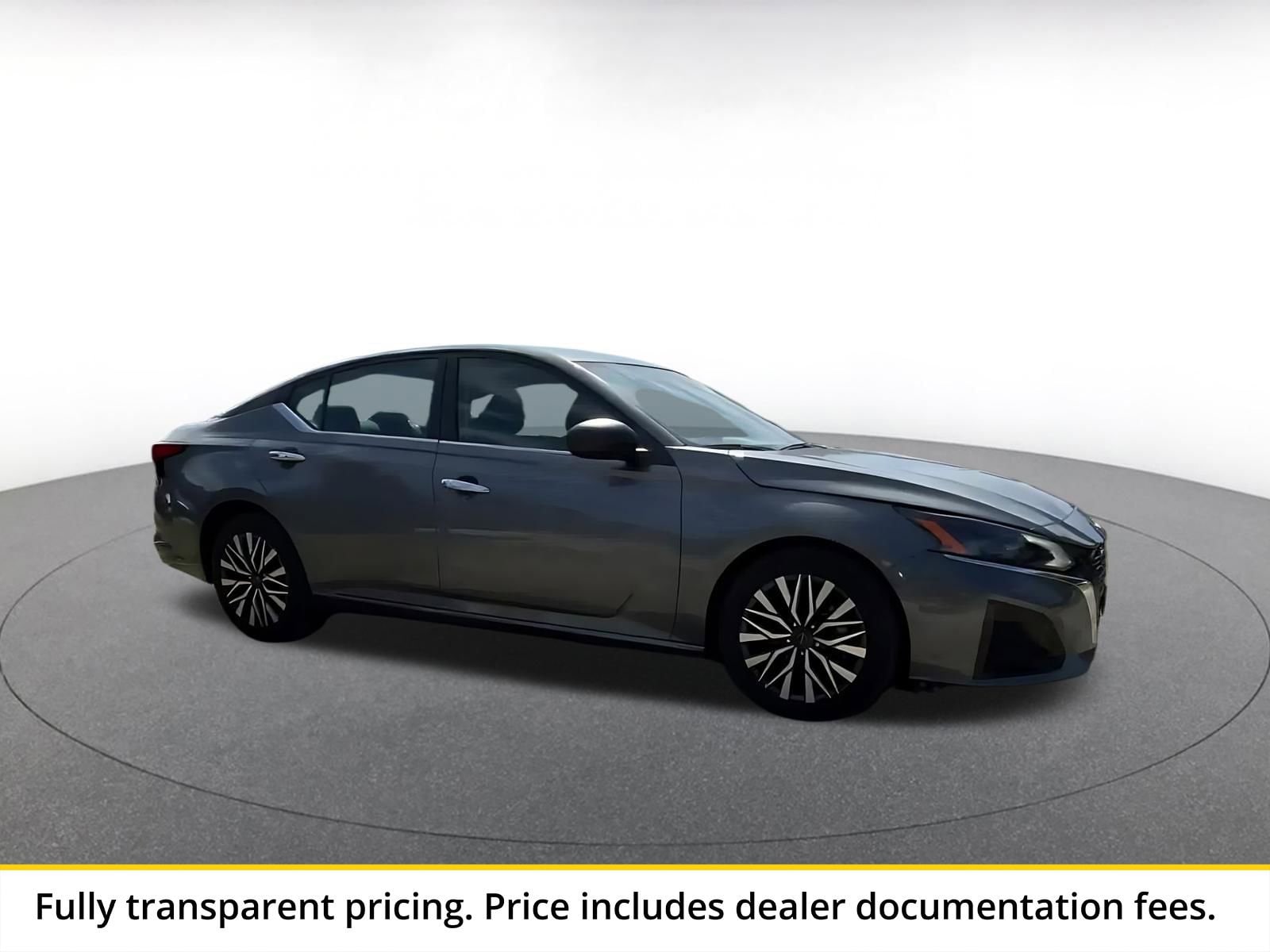 Thumbnail: 2025 Nissan Altima - 1