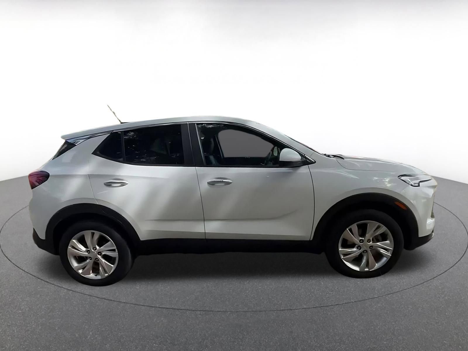 Thumbnail: 2025 Buick Encore GX - 16